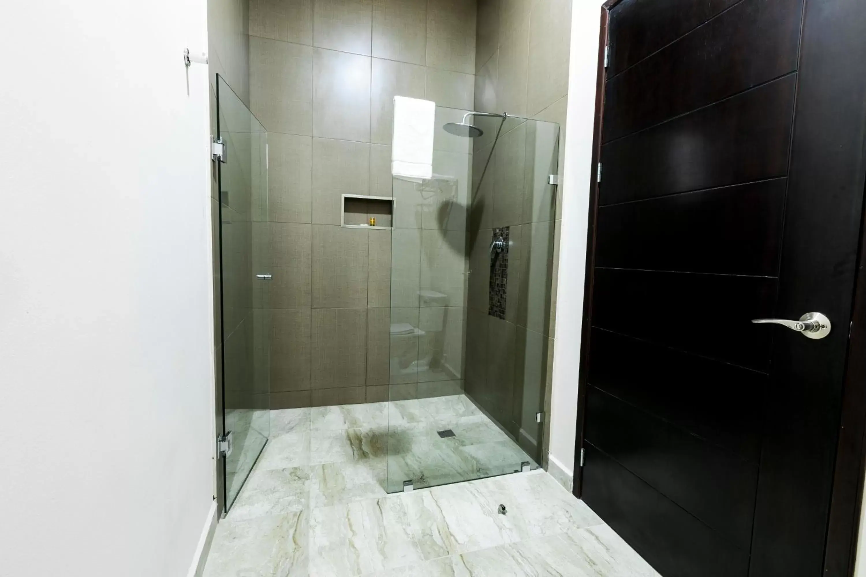 Shower, Bathroom in Los Frailes Hotel Boutique