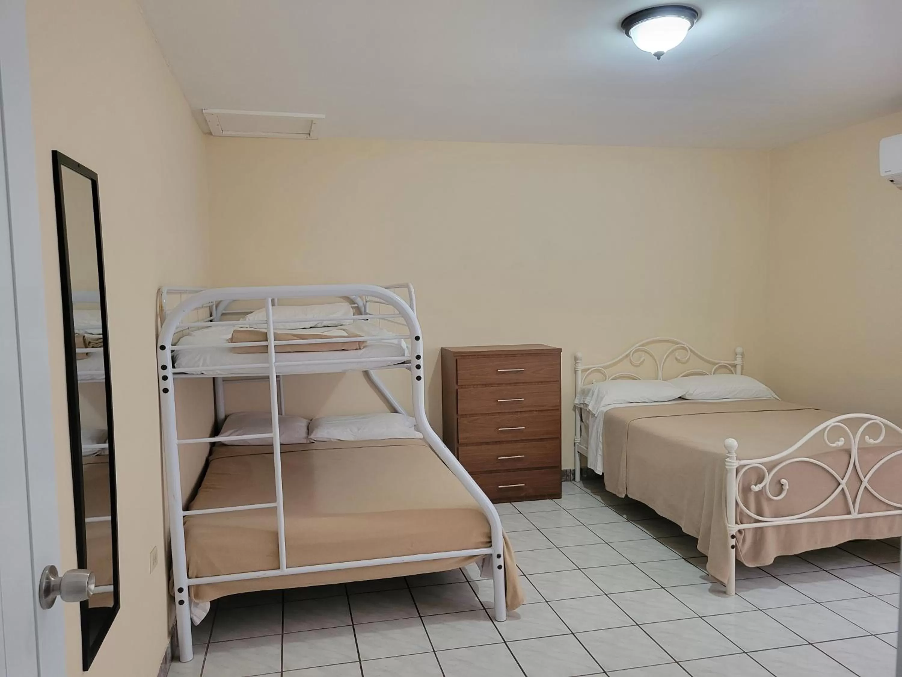 Bedroom, Bed in Aguada of the Seas