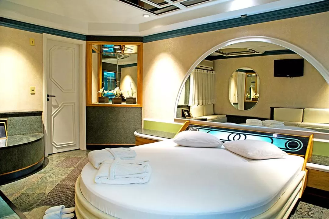 Bed in BAMBINA HOTEL -Adultos Somente