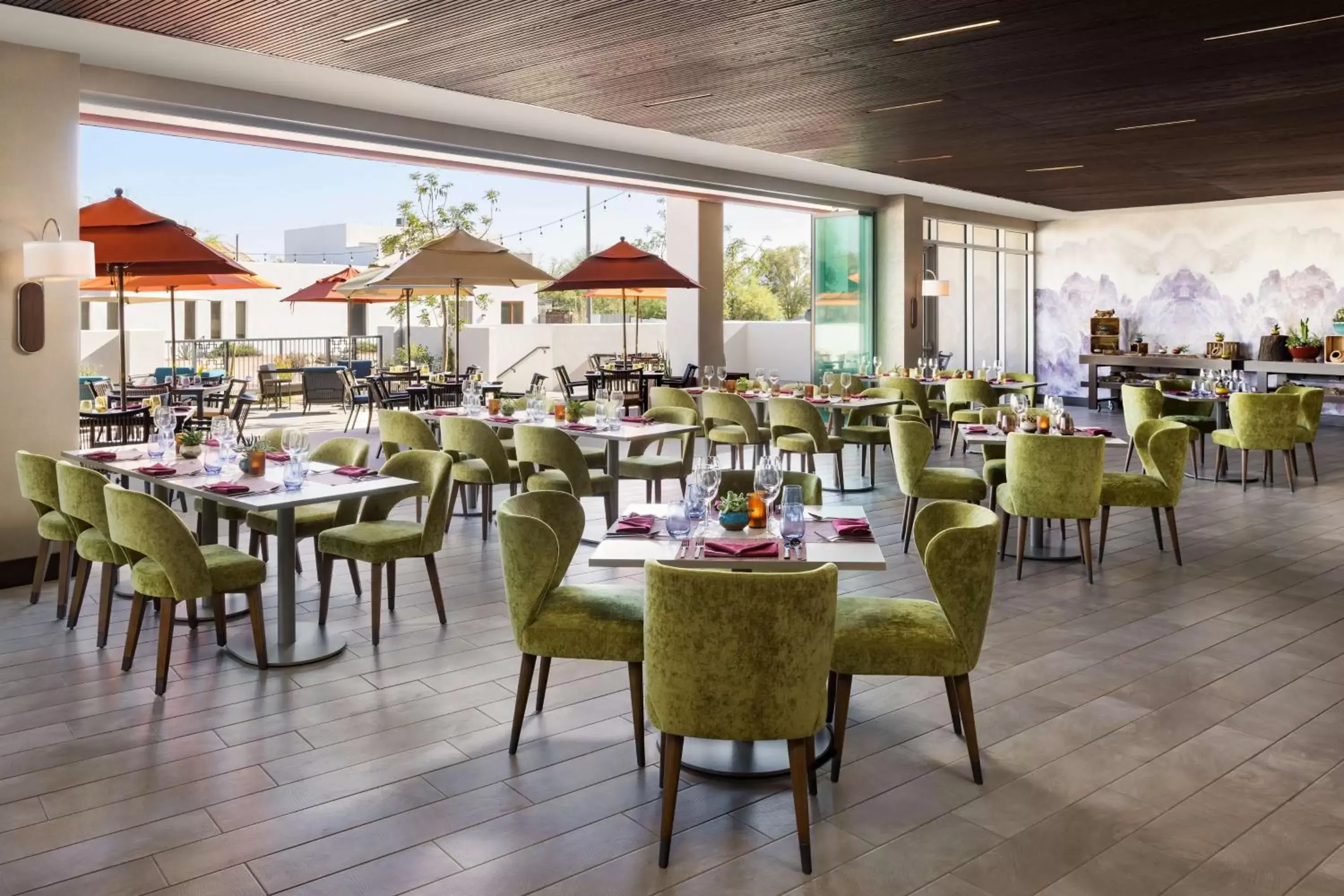 Restaurant/Places to Eat in Doubletree By Hilton Tucson Downtown Convention Center