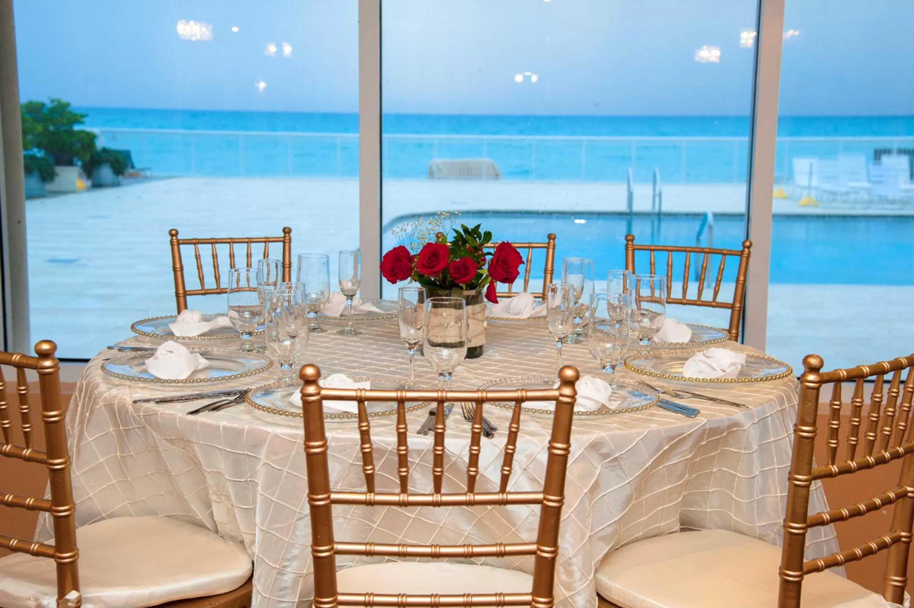 Restaurant/places to eat in Ramada Plaza by Wyndham Marco Polo Beach Resort