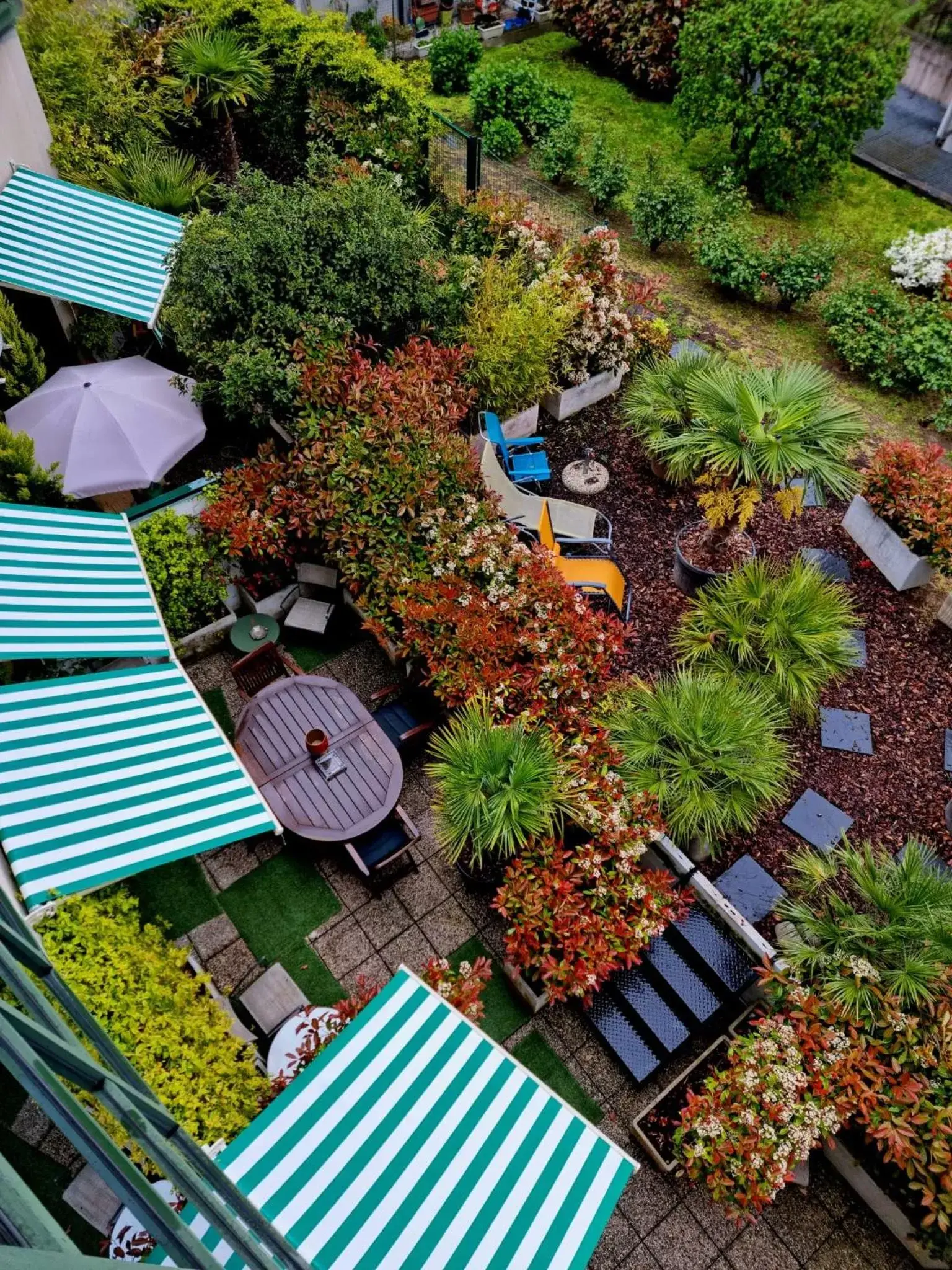 Pool View in Victoria Royal Garden