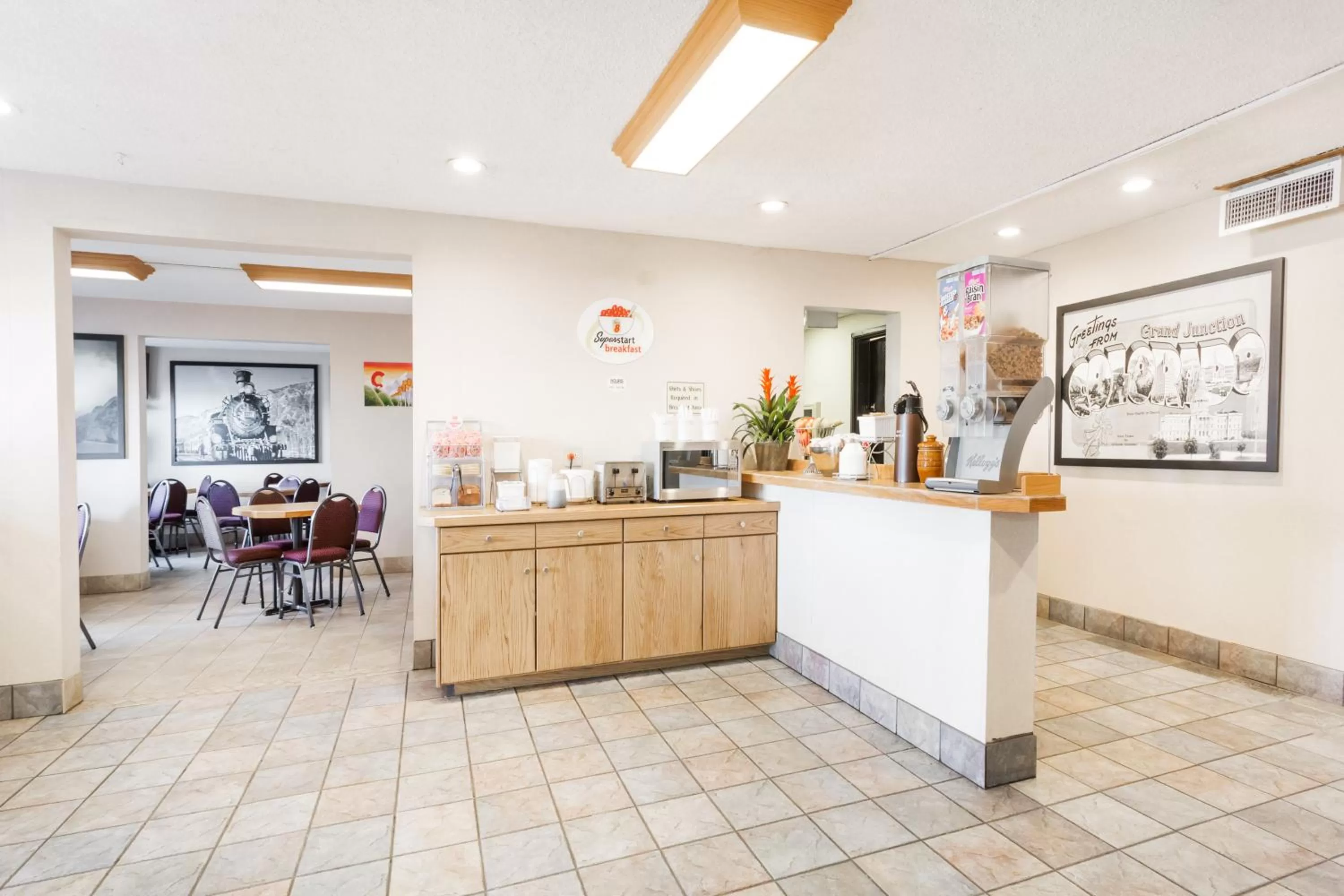 Food in Super 8 by Wyndham Grand Junction Colorado