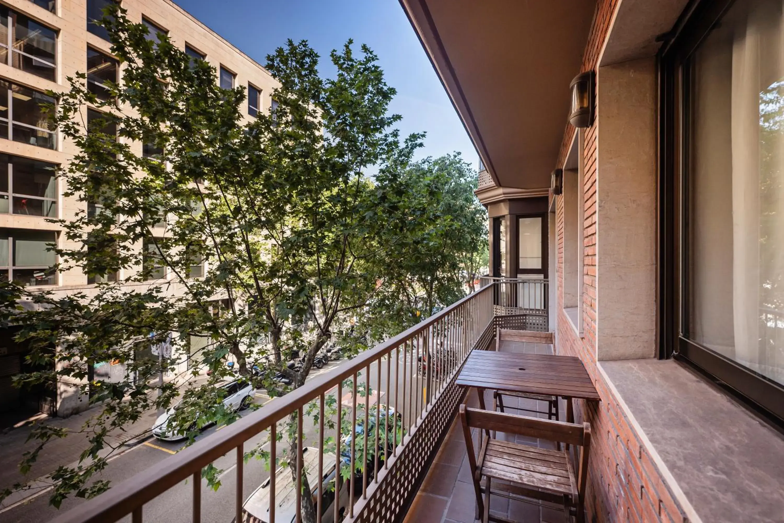 Property building, Balcony/Terrace in Aparthotel Napols - Abapart