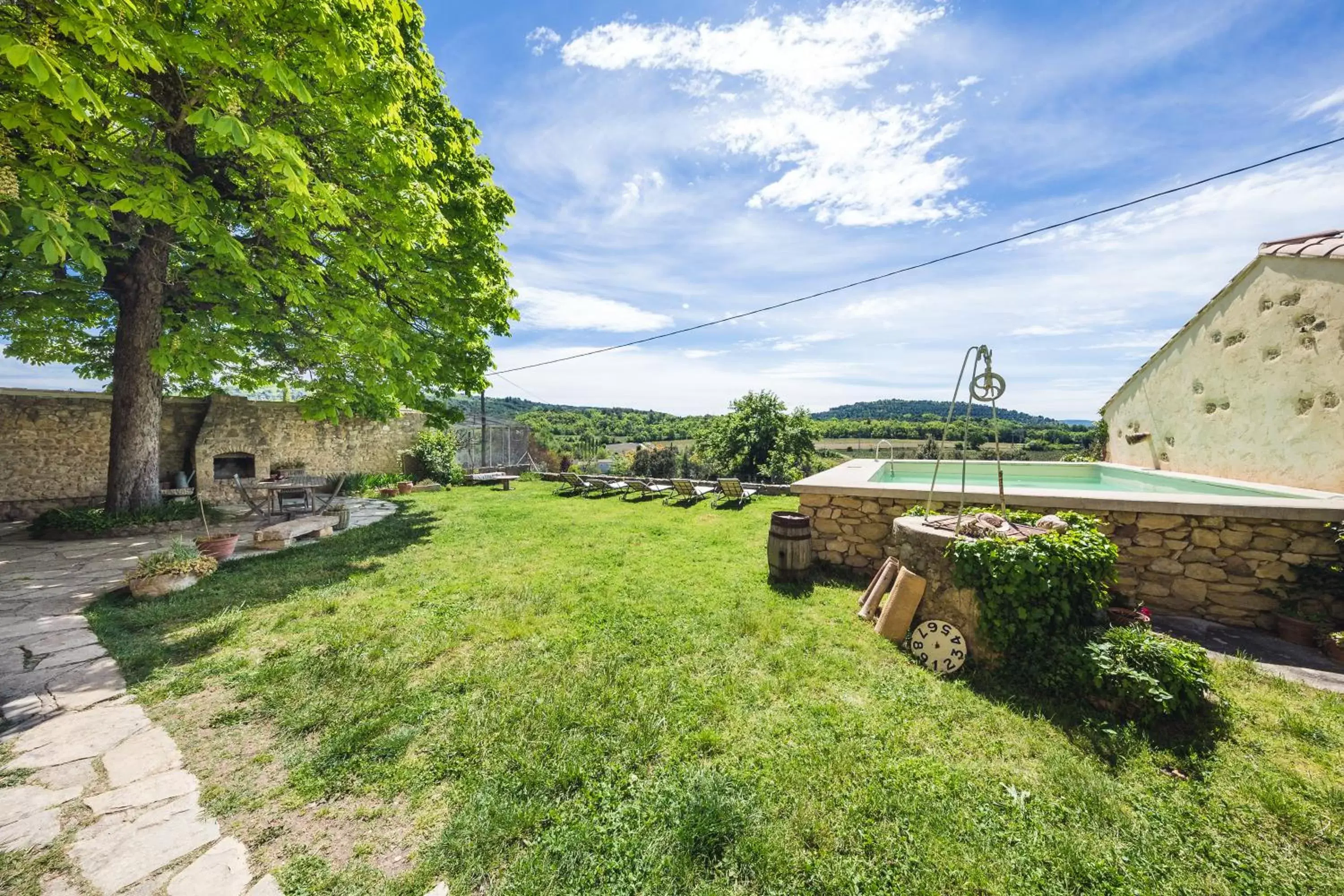 Day, Garden in Le Mas de Plein Pagnier