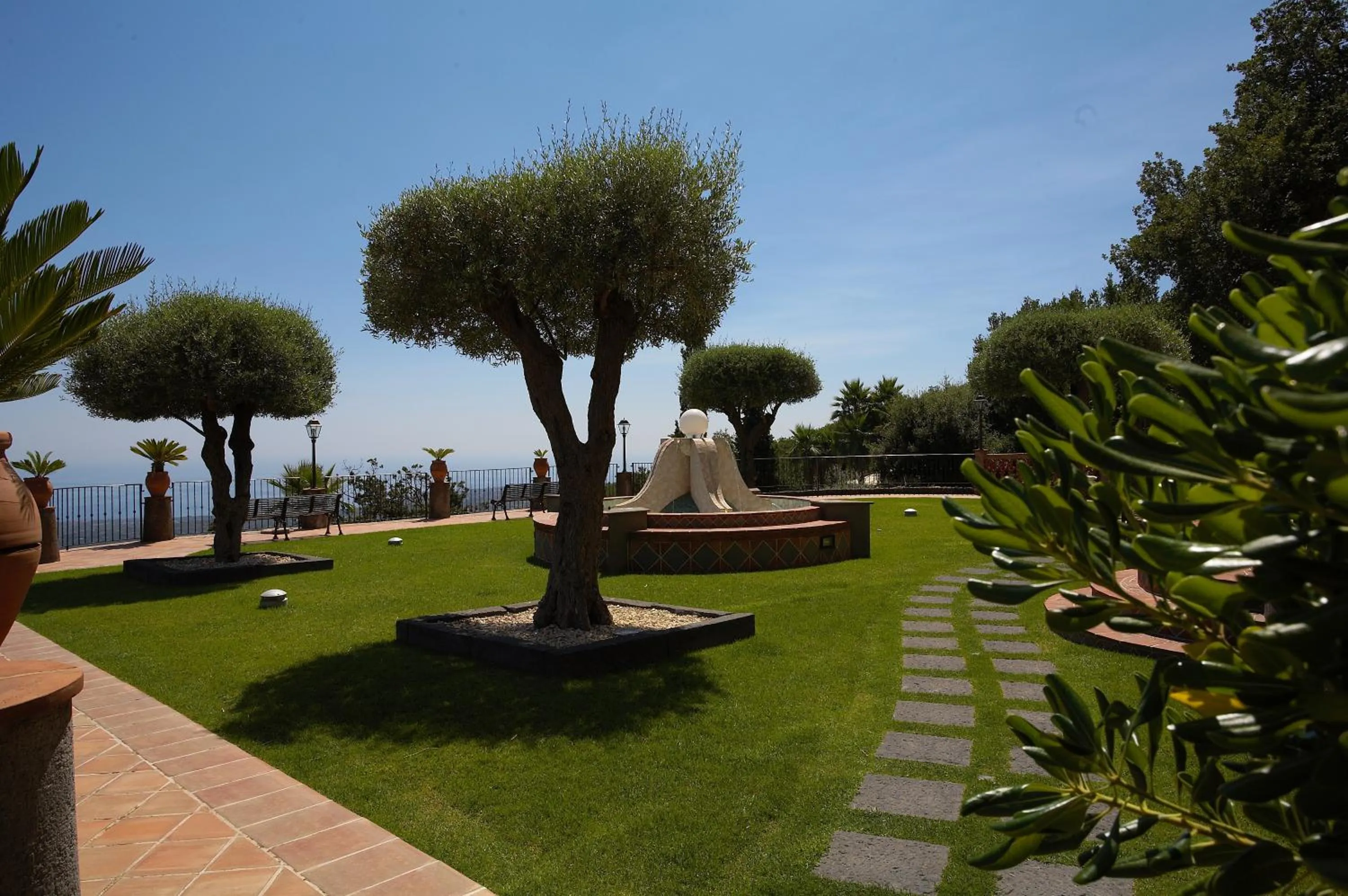 Facade/entrance in Airone Wellness Hotel