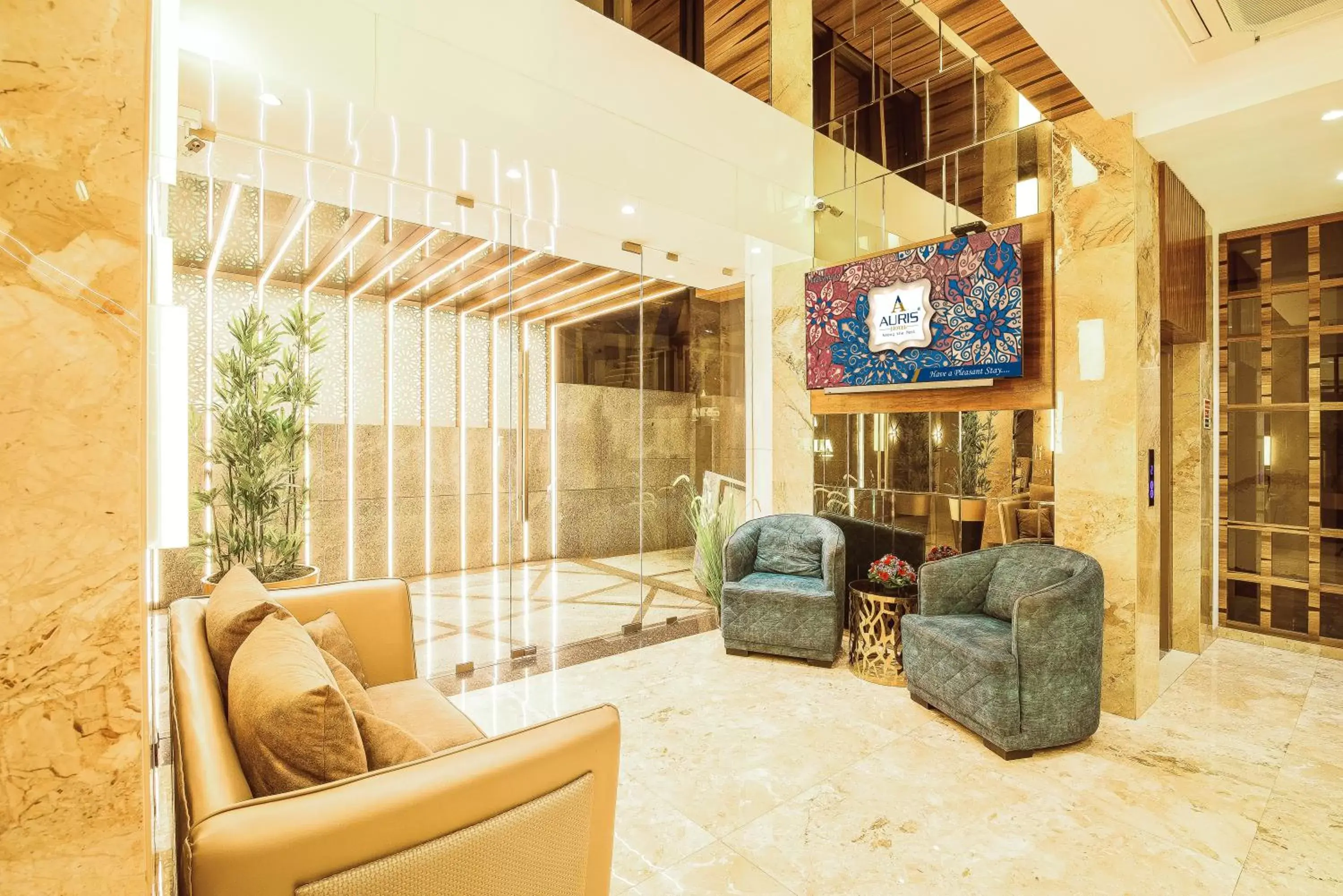 Lobby or reception in Hotel Auris & Banquets, Mumbai International Airport Lobby or reception in Hotel Auris & Banquets, Mumbai International Airport