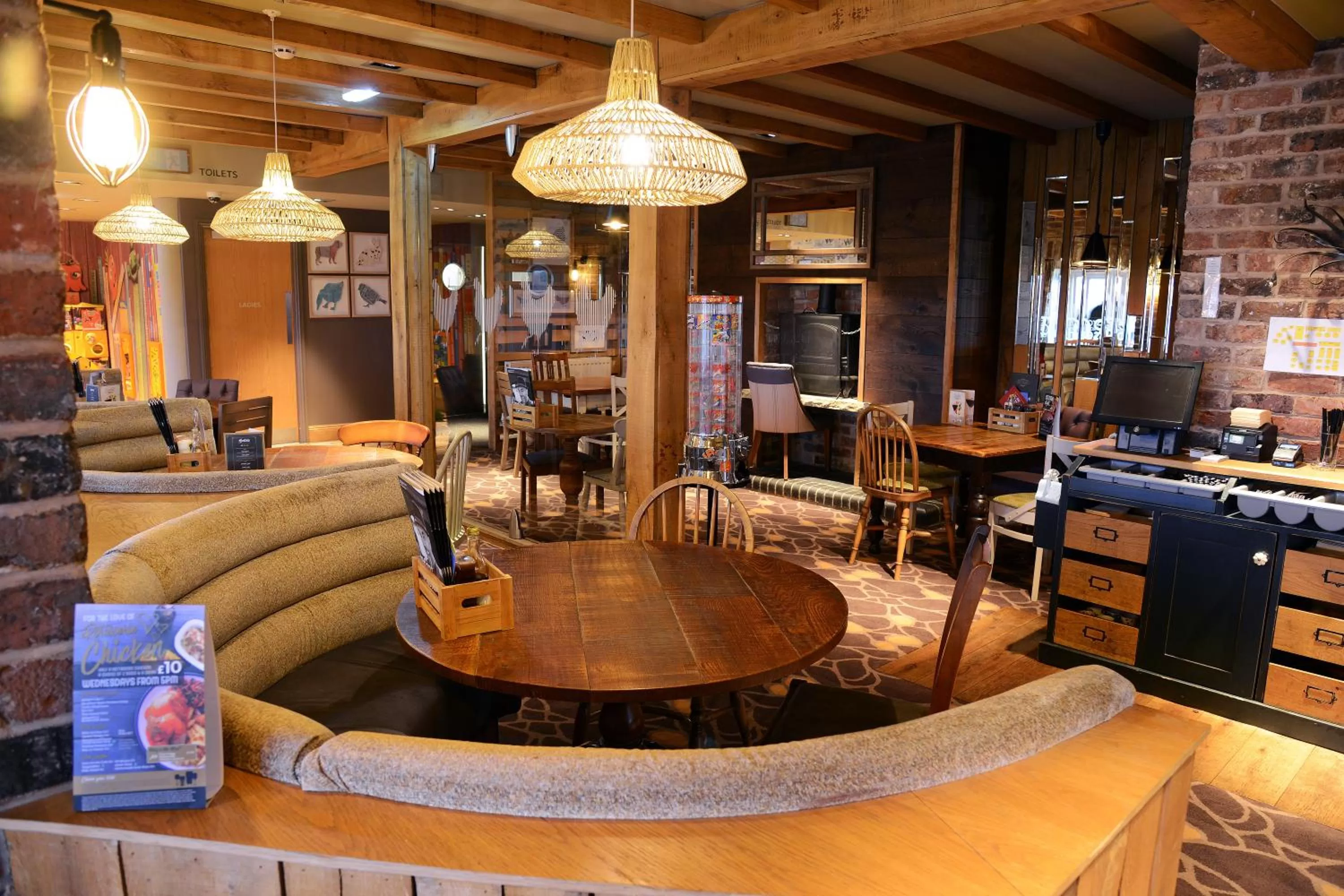 Restaurant/places to eat in Gamston Lock, Nottingham by Marston's Inns