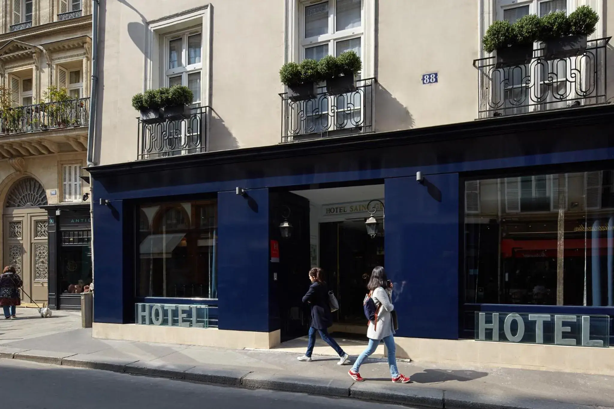 Facade/entrance in Hotel Saint Germain