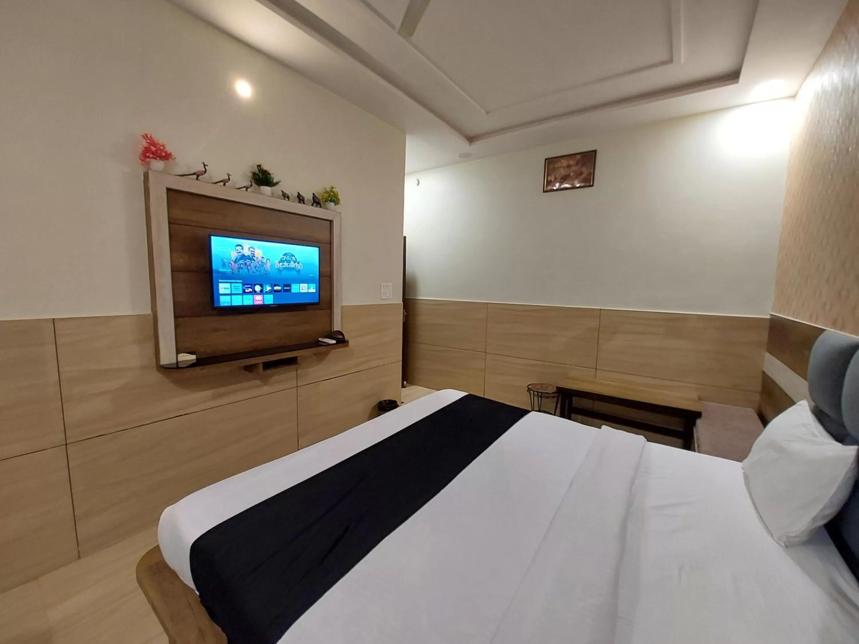 Bed in Taj Nice Point Manage by Taj Sunrise Group