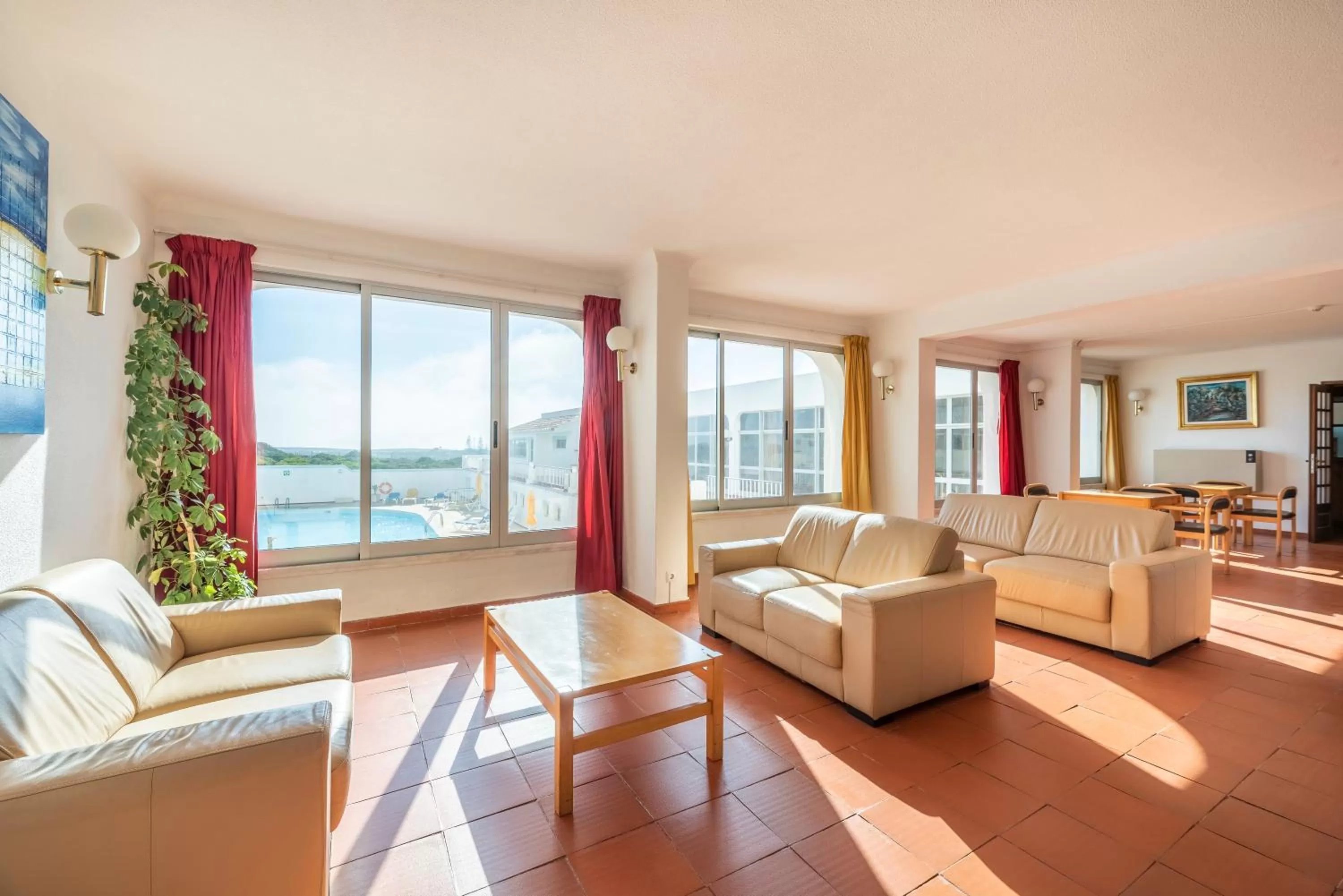Seating area in Aparthotel Navigator