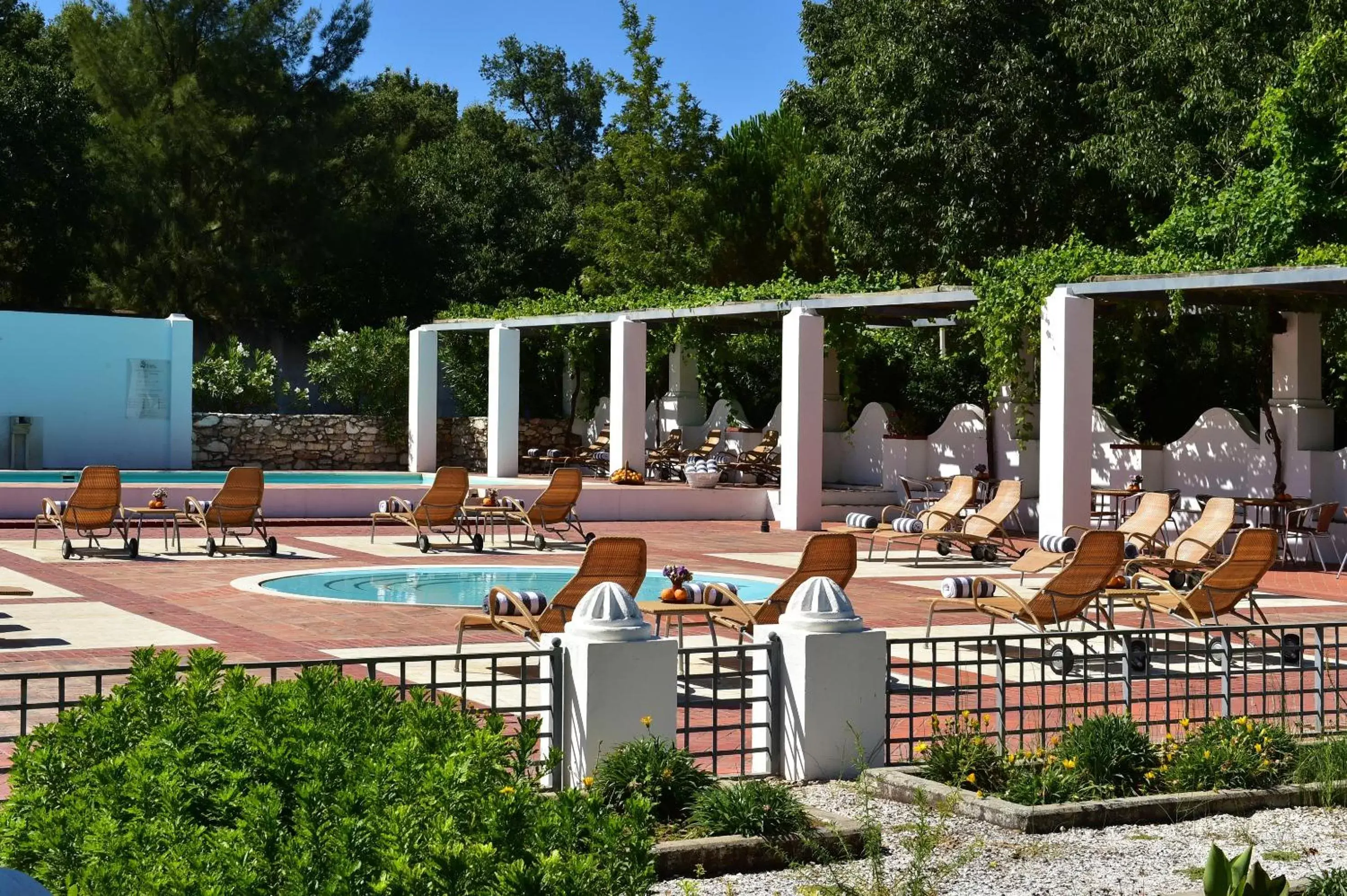 Off site, Swimming Pool in Pousada Convento de Vila Viçosa