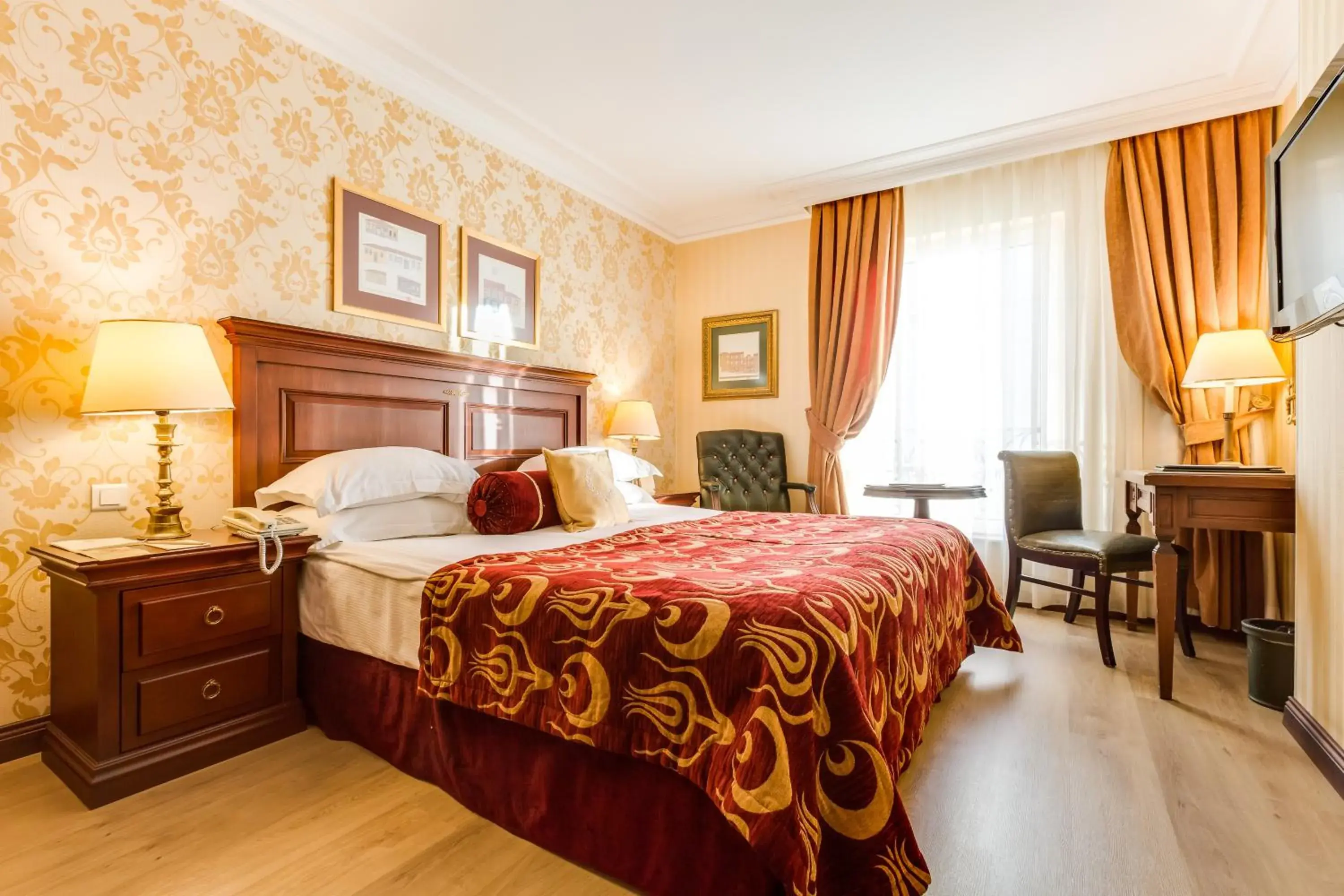 Bedroom, Bed in Gordion Hotel - Special Class