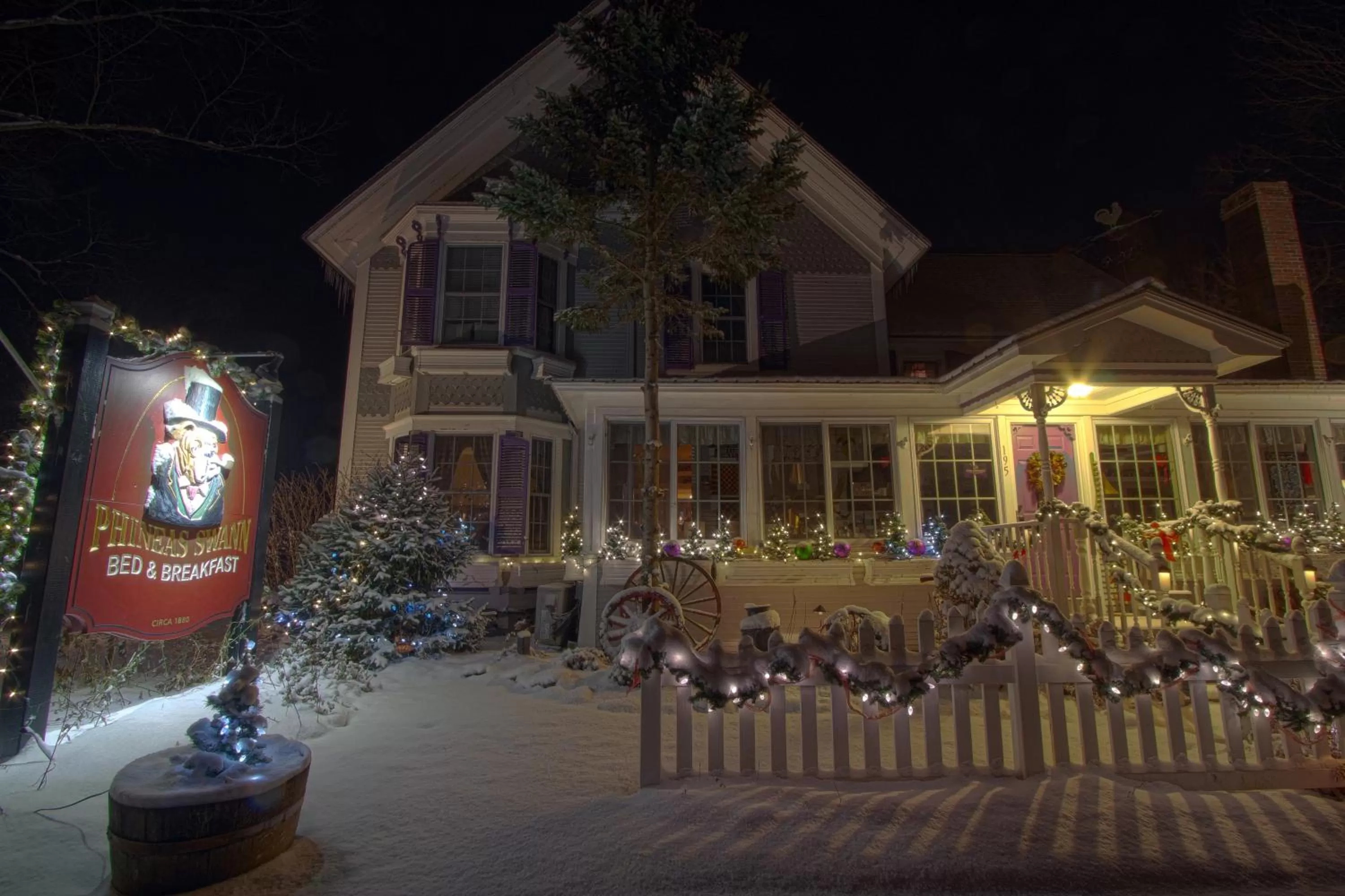 Facade/entrance in Phineas Swann Inn & Spa