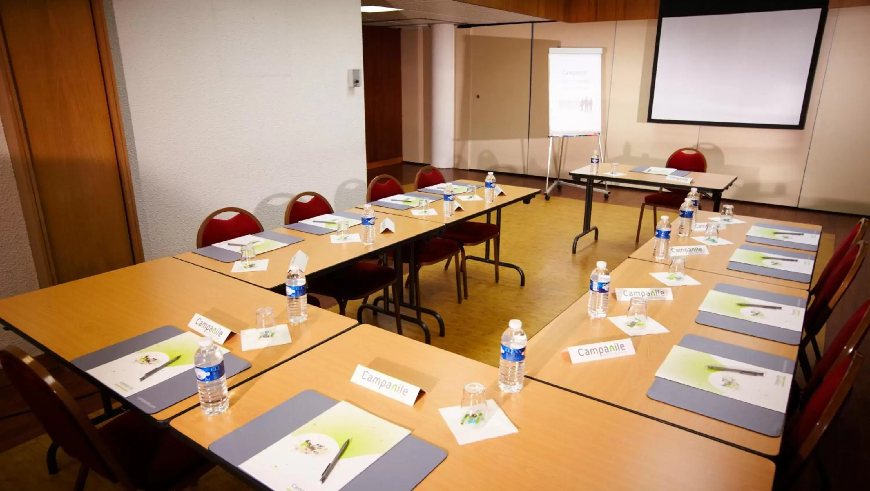 Business facilities, Business Area/Conference Room in Campanile Marne-La-Vallée - Torcy