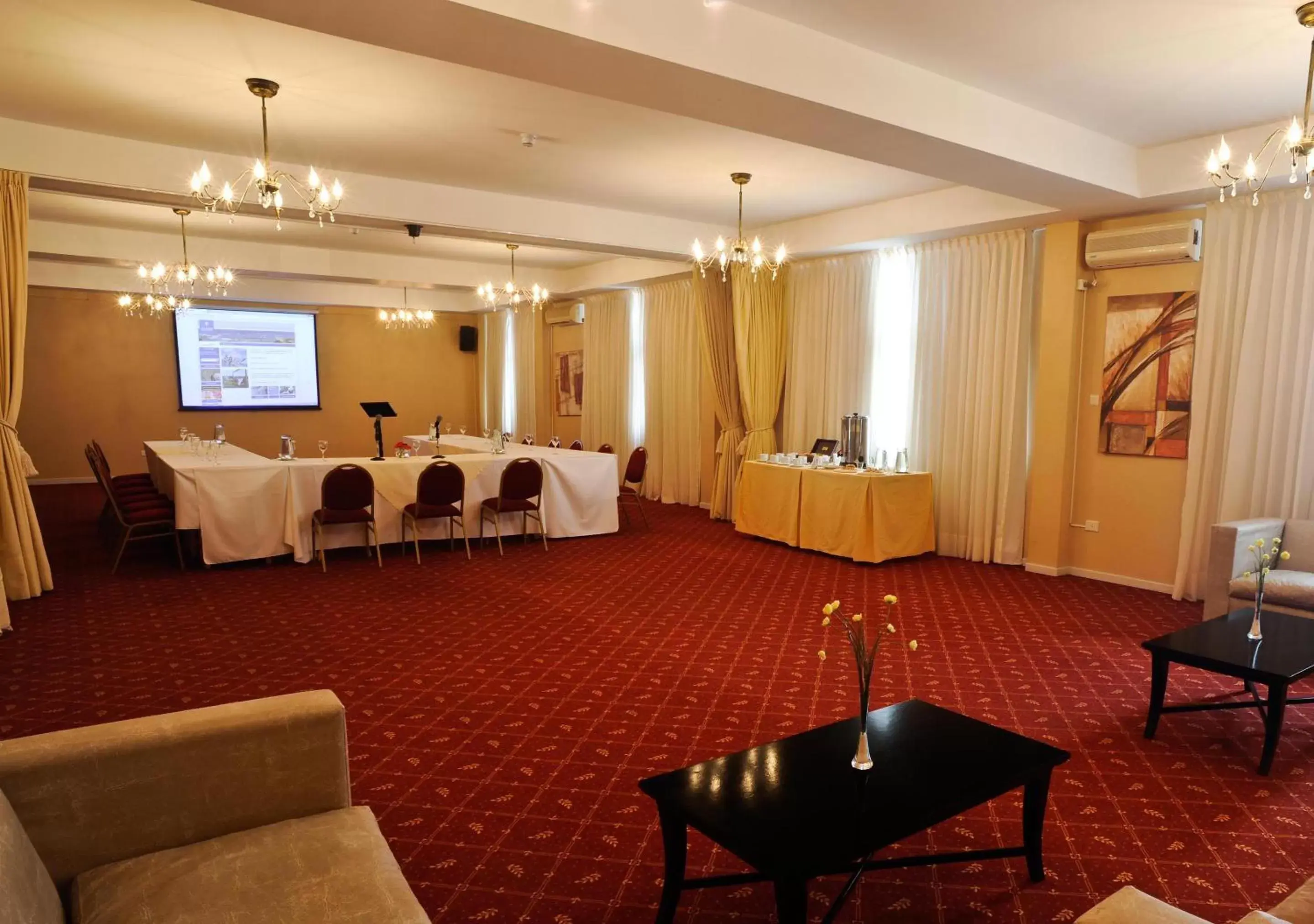 Meeting/conference room, Banquet Facilities in Yene hue
