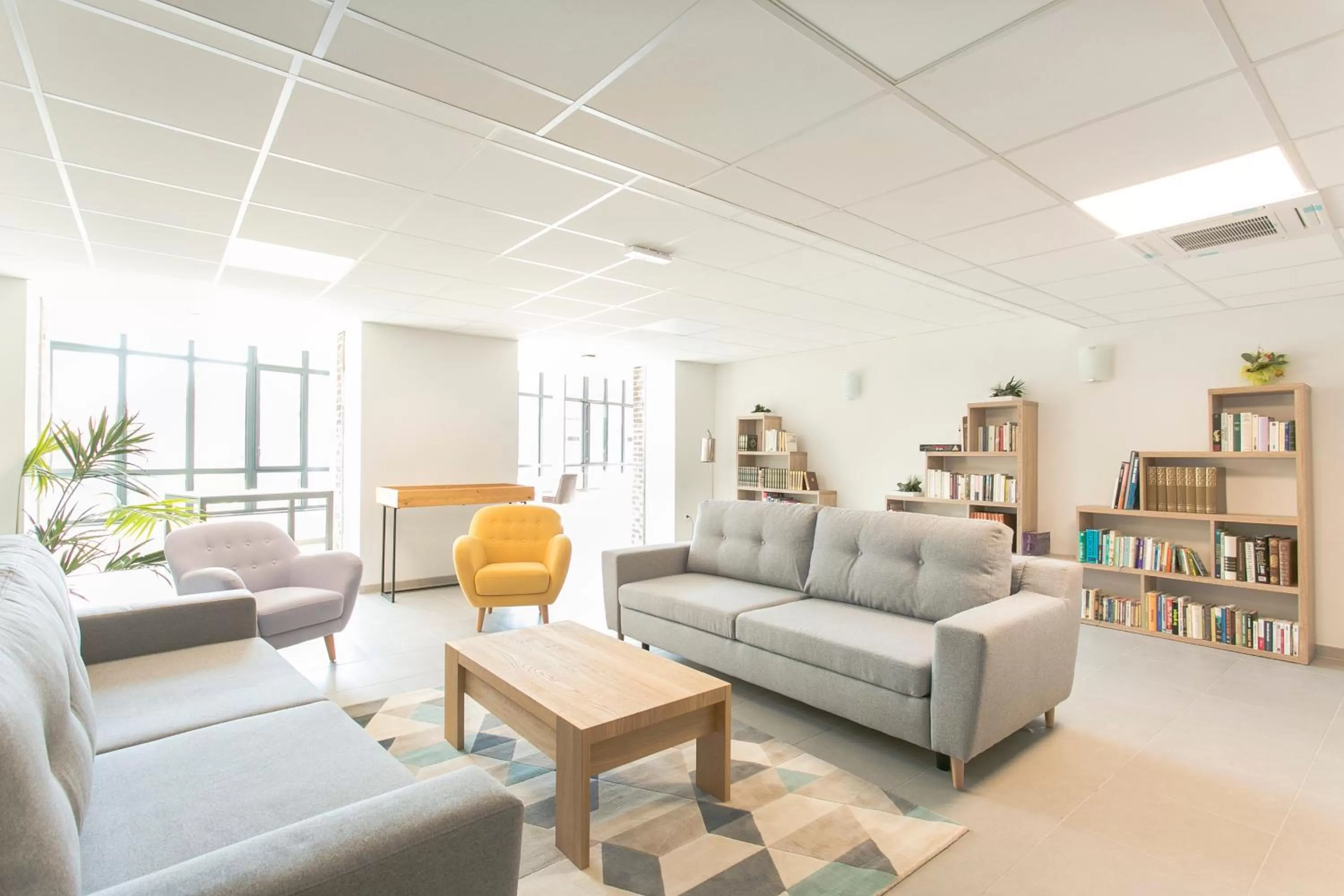 Living room in Zenao Appart'hôtels Troyes