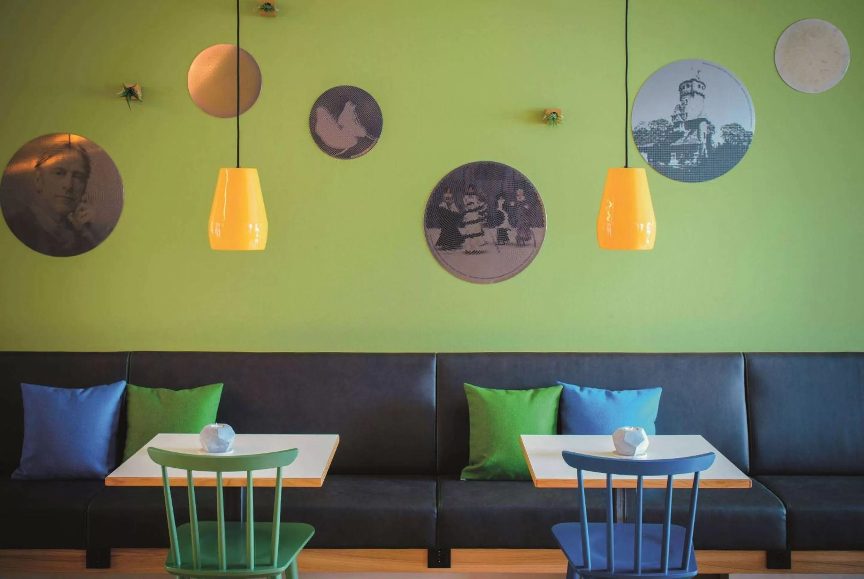 Lounge or bar in Vienna House Easy by Wyndham Landsberg