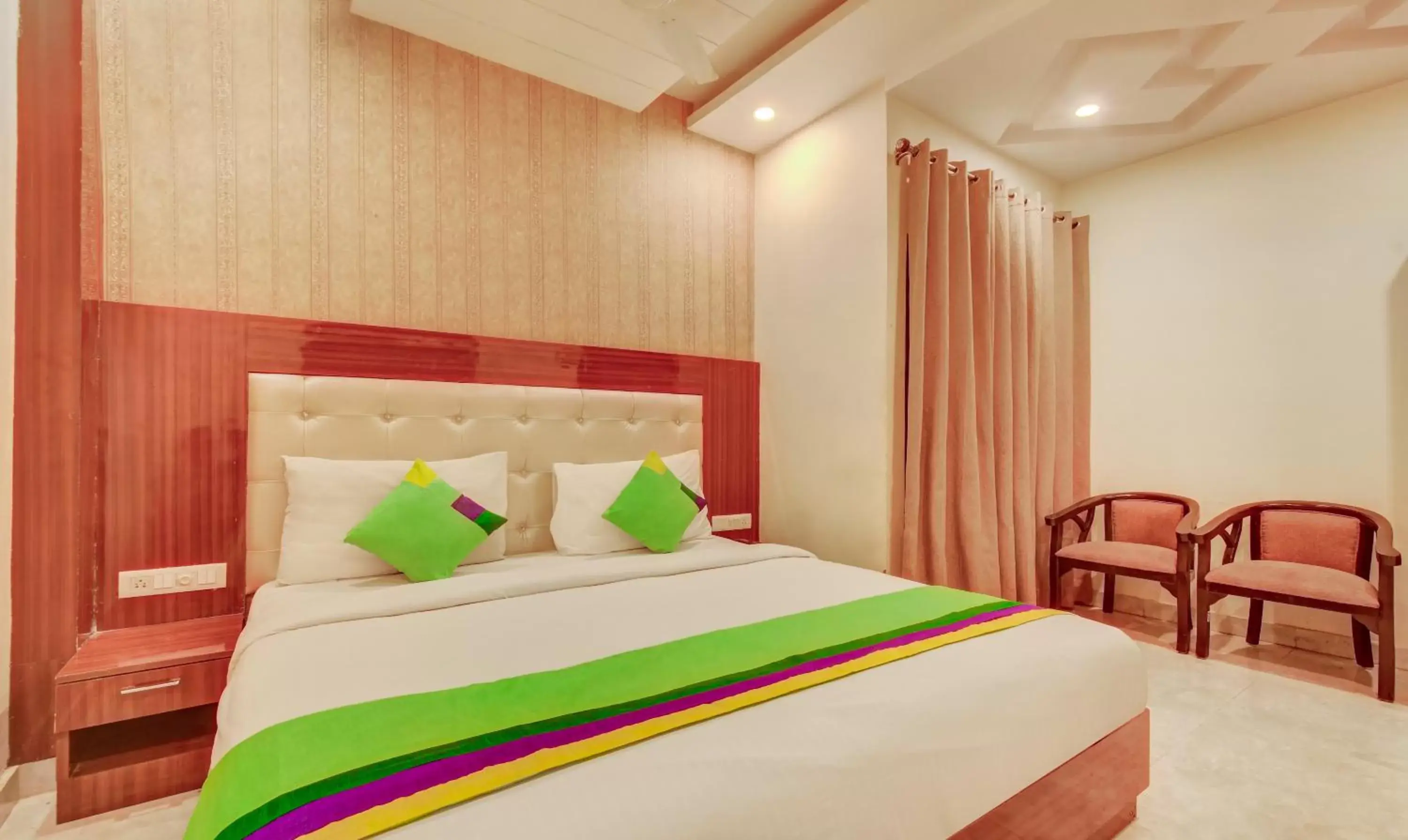 Bedroom, Bed in Treebo G K Residency Near Dehradun Railway Station Bedroom, Bed in Treebo G K Residency Near Dehradun Railway Station