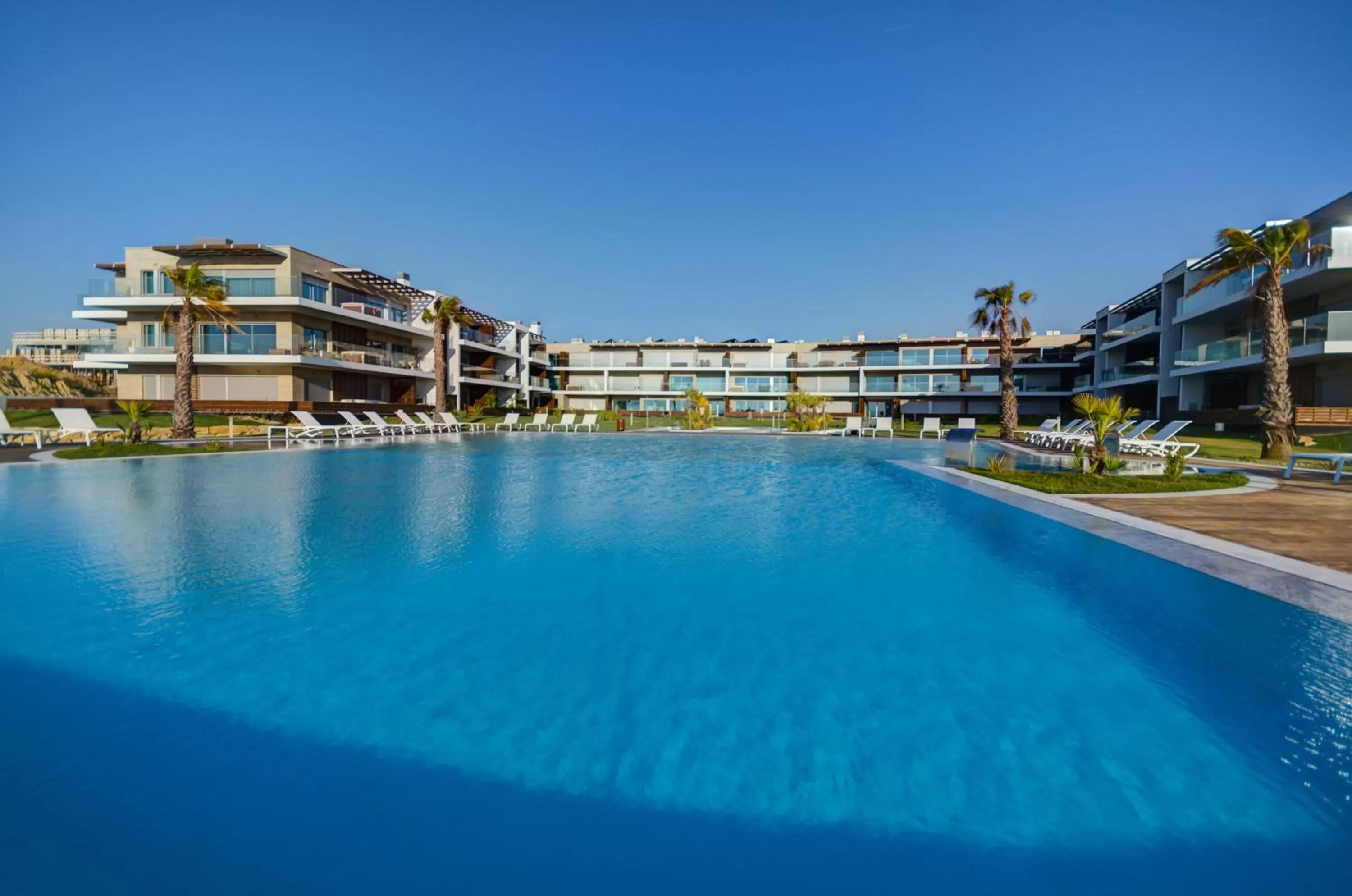 Property building in Praia do Sal Resort