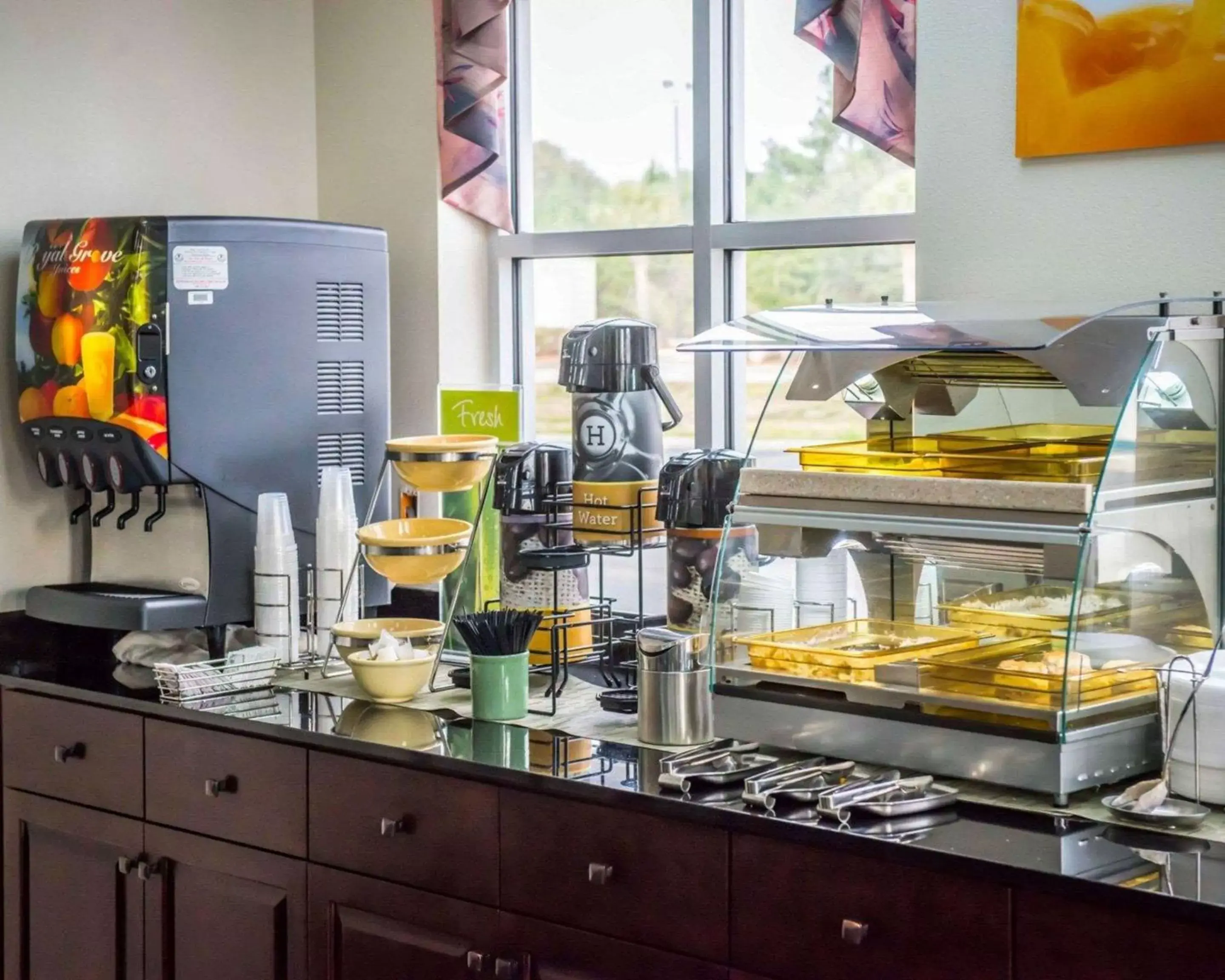 Restaurant/places to eat in Quality Inn Chipley I-10 at Exit 120 Restaurant/places to eat in Quality Inn Chipley I-10 at Exit 120