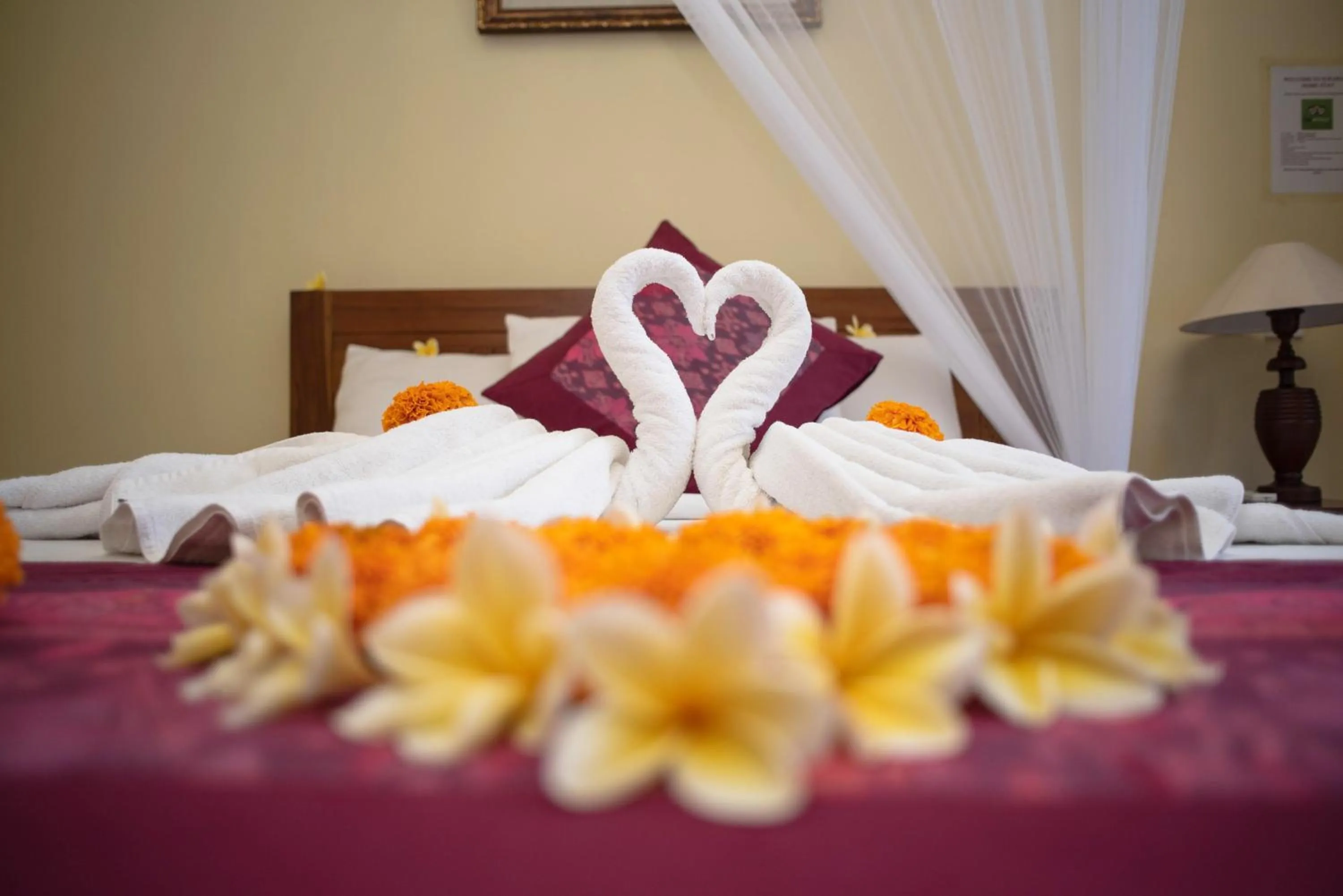 Bed in Suparsa's Homestay