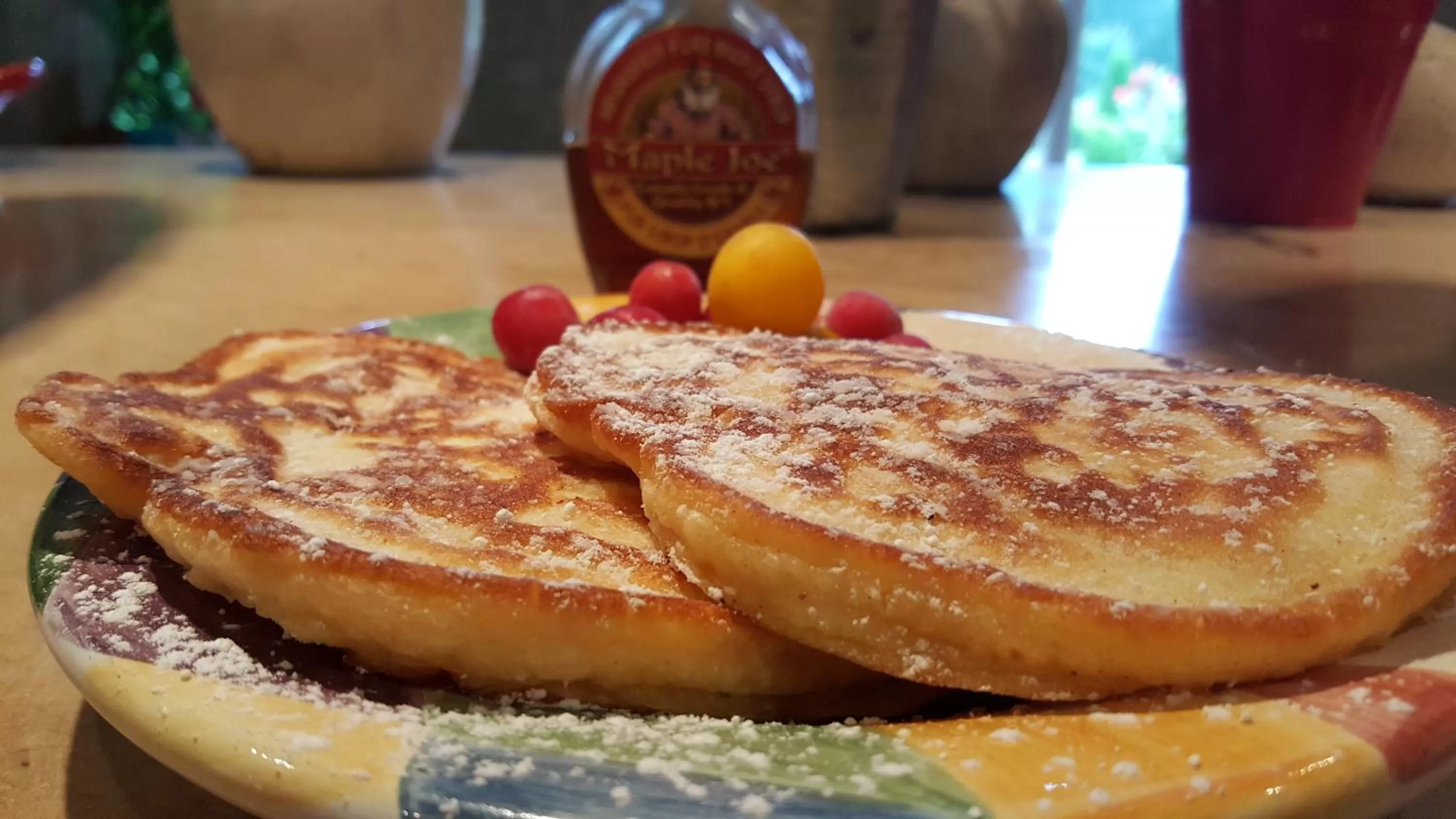 Continental breakfast in Maison d'hôtes de Charme Les Bruhasses