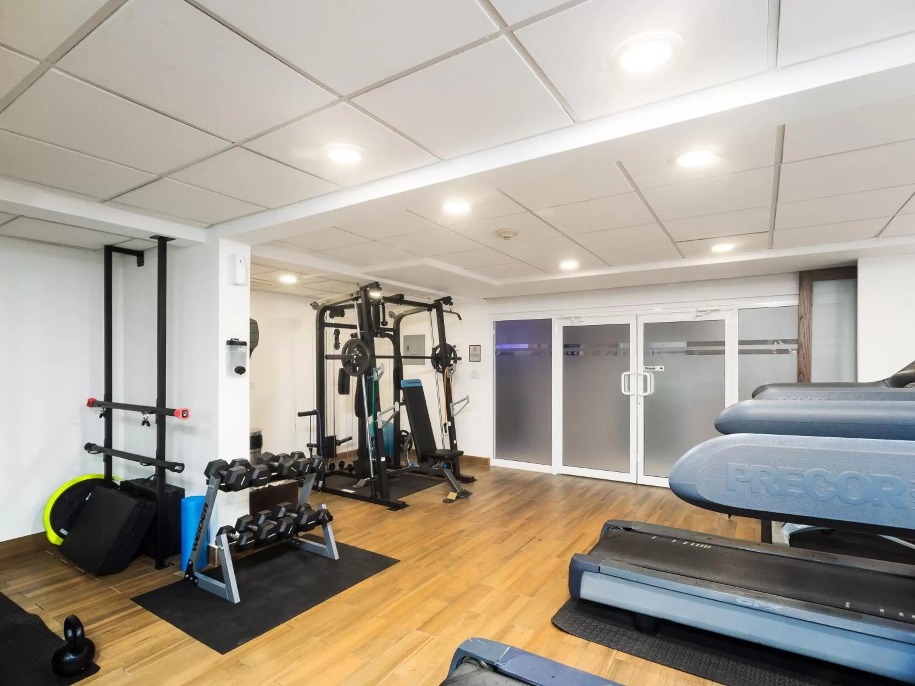 Fitness centre/facilities in Hotel Mesaluna Near American Consulate Fitness centre/facilities in Hotel Mesaluna Near American Consulate