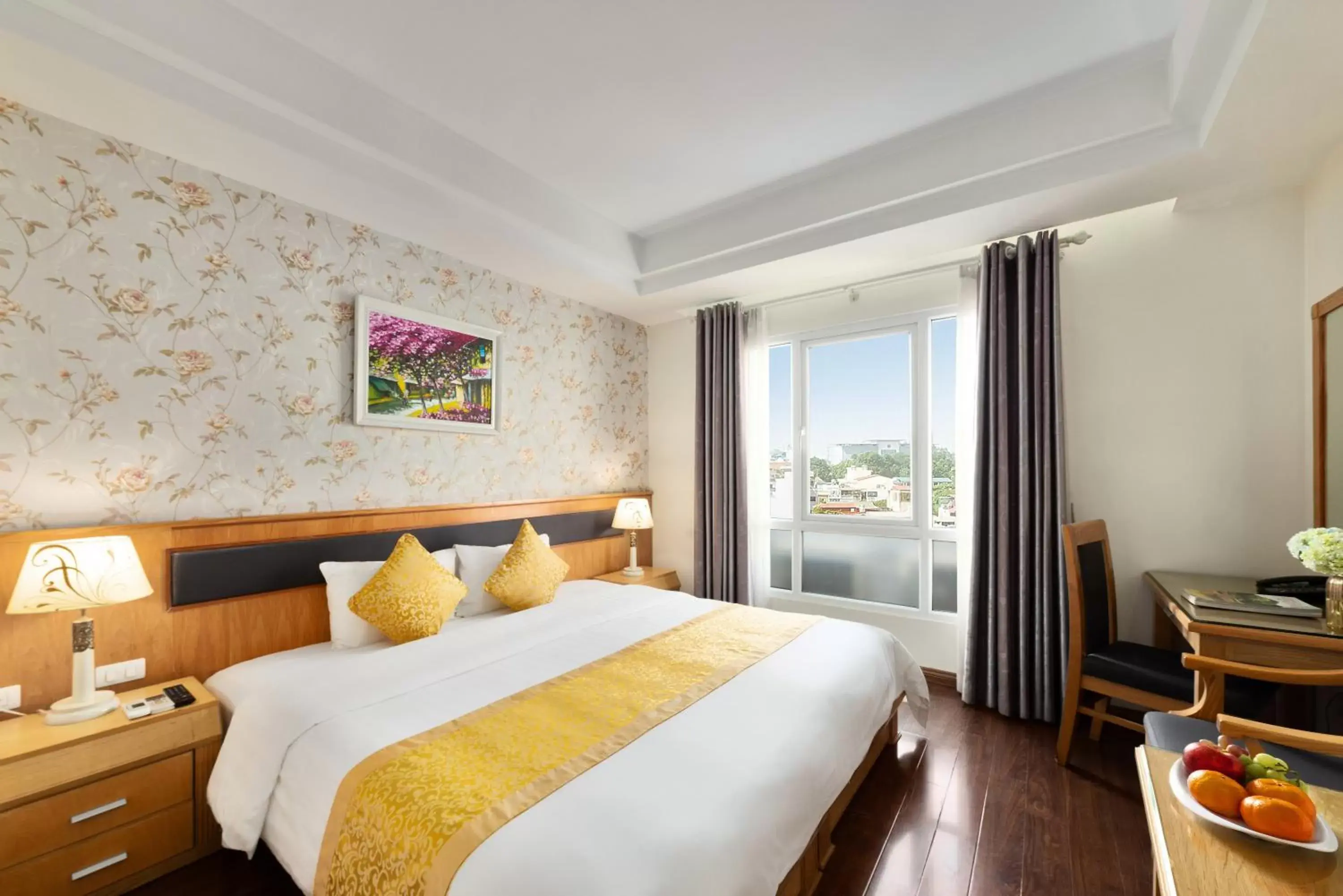Photo of the whole room, Bed in Hanoi Sky Hotel