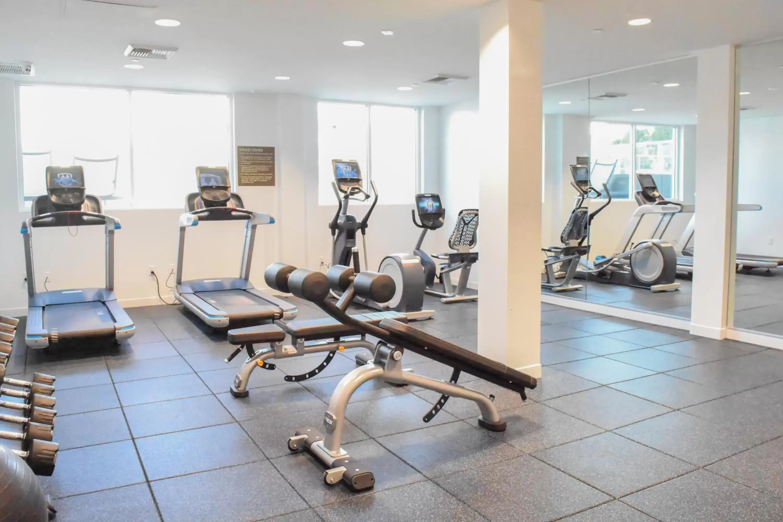 Fitness centre/facilities, Fitness Center/Facilities in Wyndham Anaheim