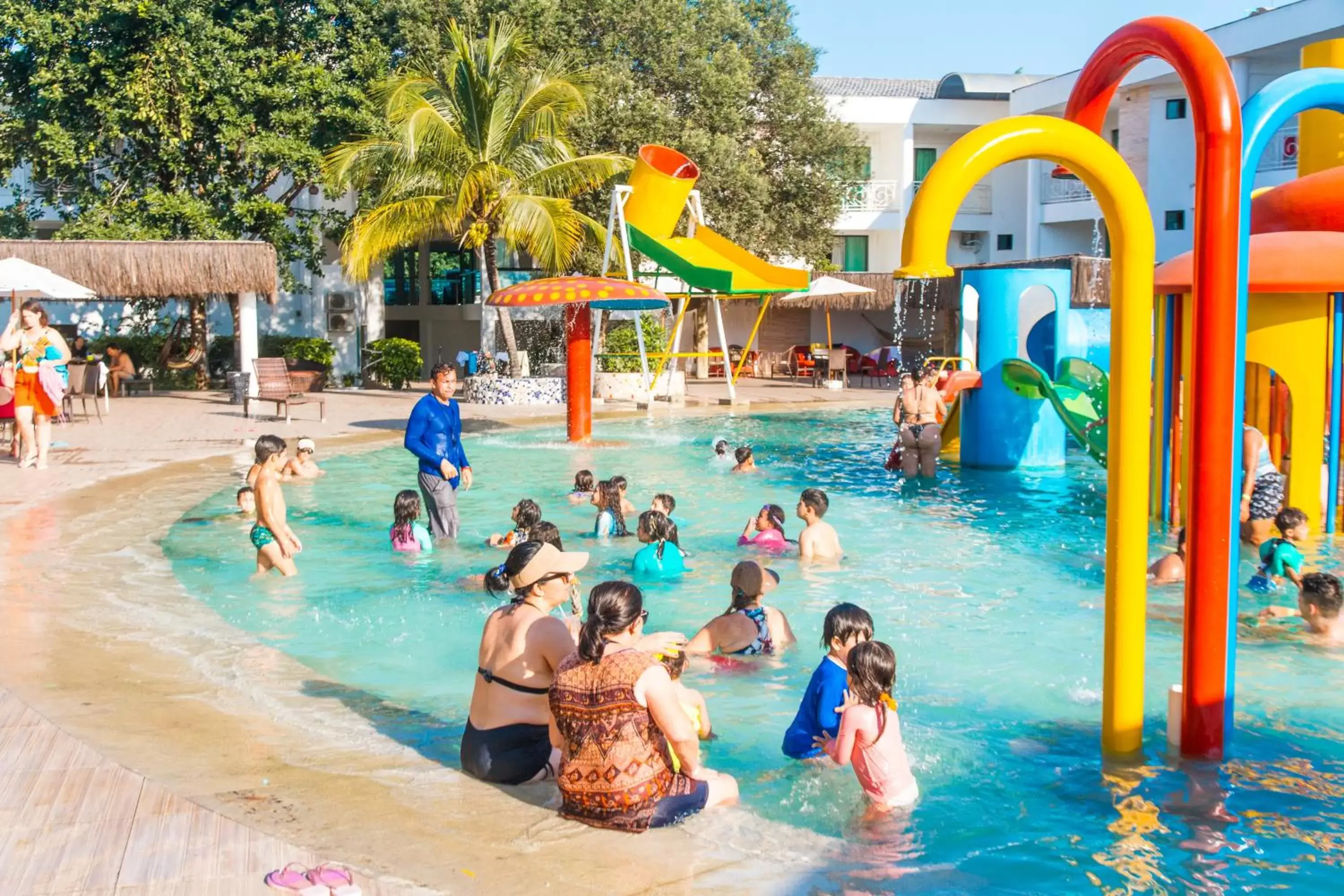 Swimming pool, Water Park in Portal Beach - Rede Soberano