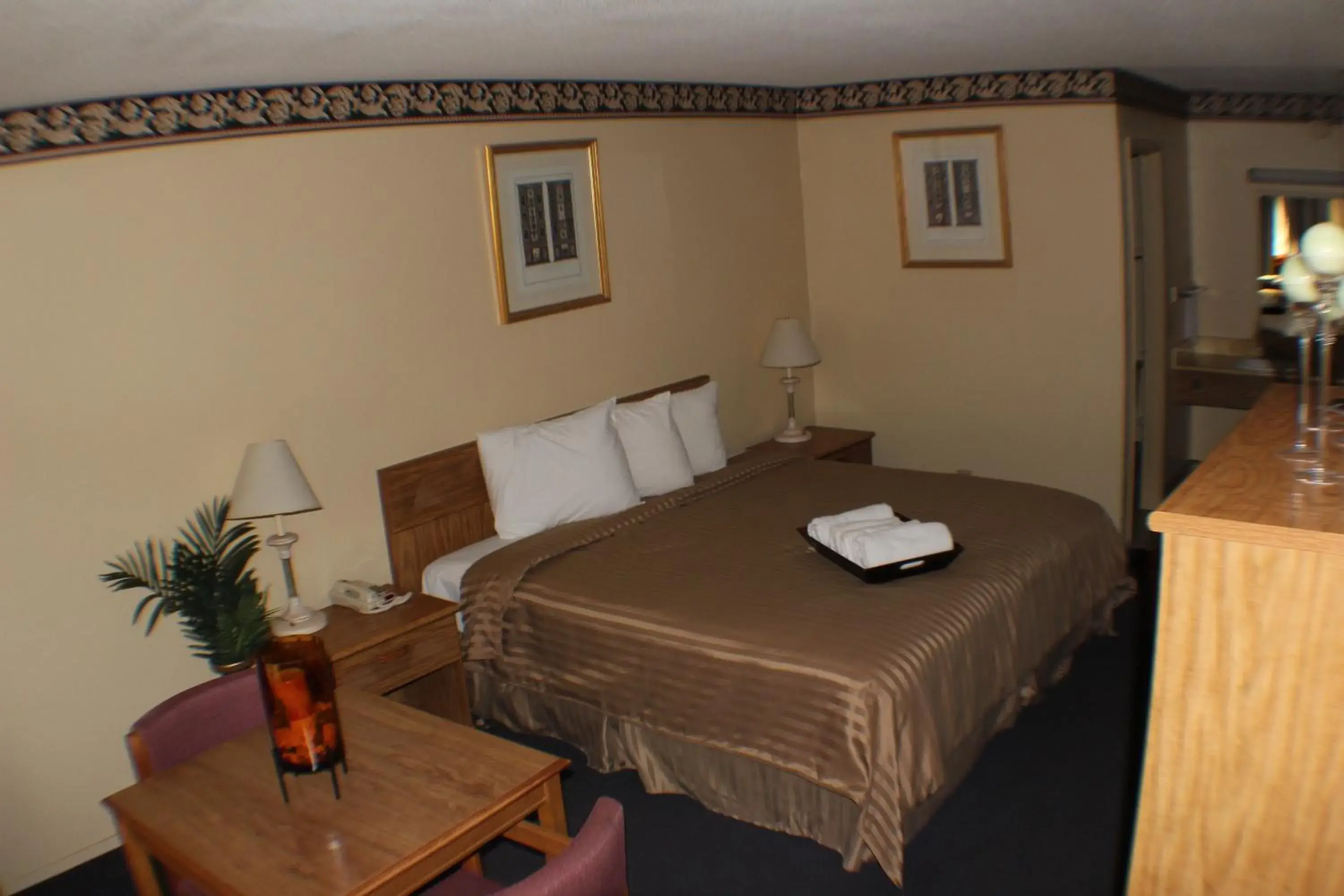 Photo of the whole room in Value Inn & Suites - Harlingen