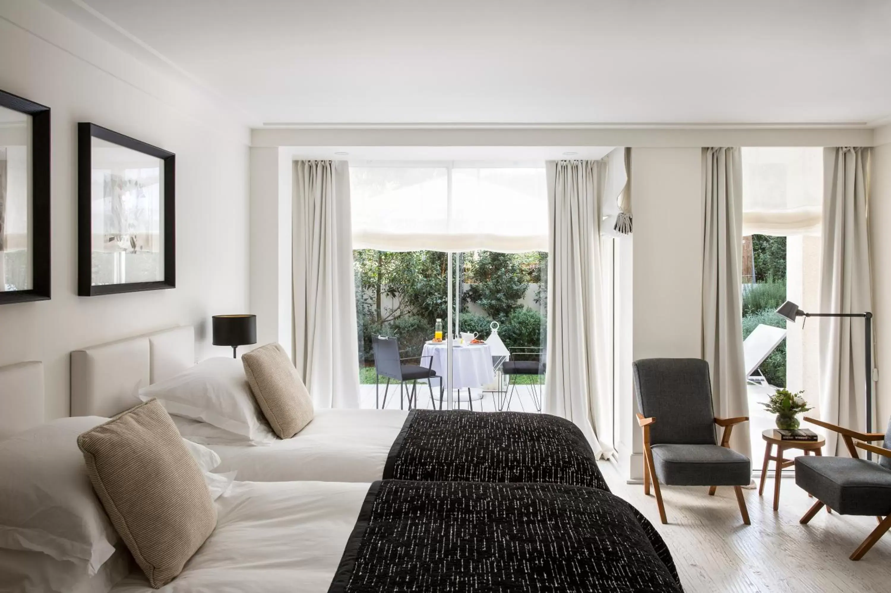 Bedroom in White Villa Tel Aviv Hotel