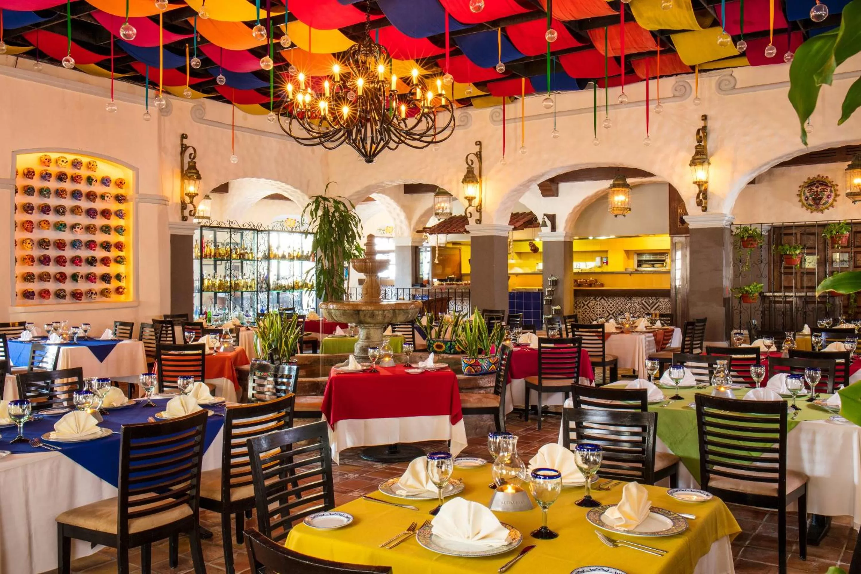 Restaurant/places to eat in Krystal Cancun