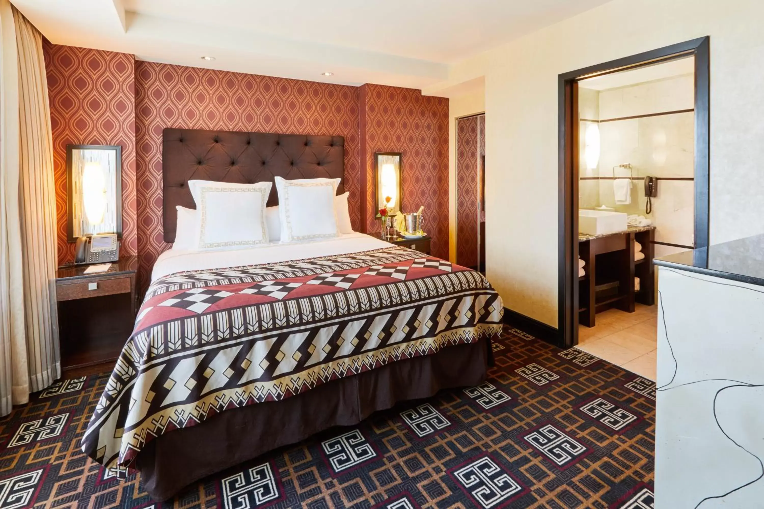 Executive One Bedroom Suite in Miccosukee Casino & Resort
