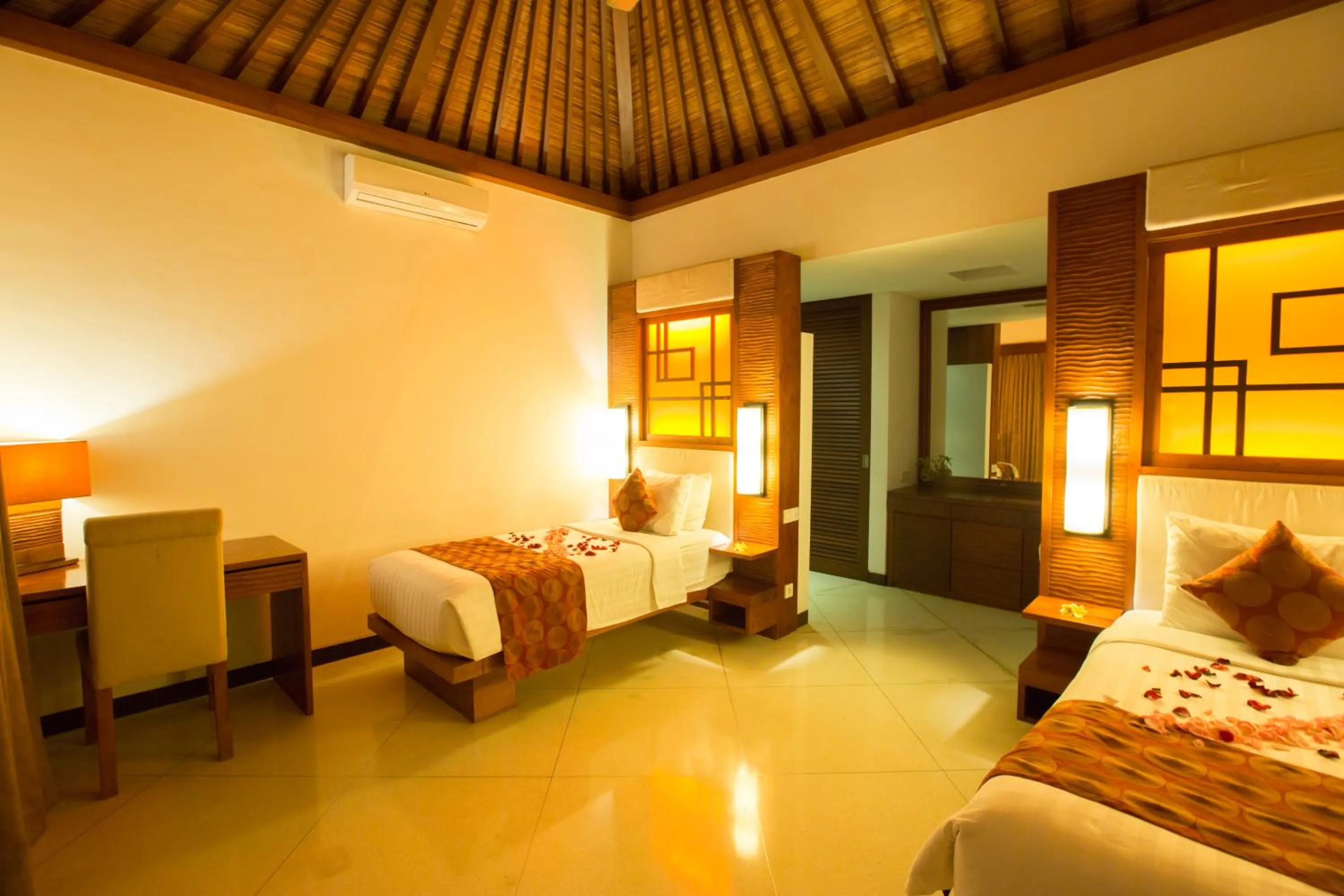 Bed in Villa Seriska Satu Sanur