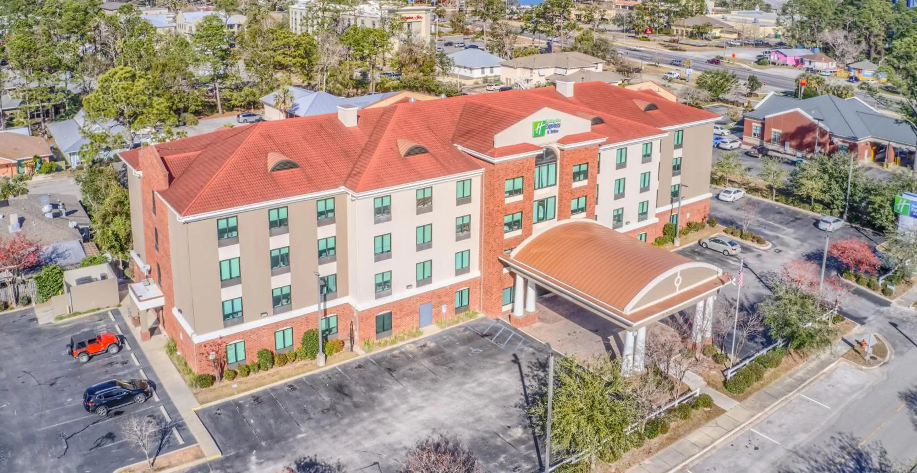 Bird's eye view, Bird's-eye View in Holiday Inn Express Hotel & Suites Gulf Shores, an IHG Hotel