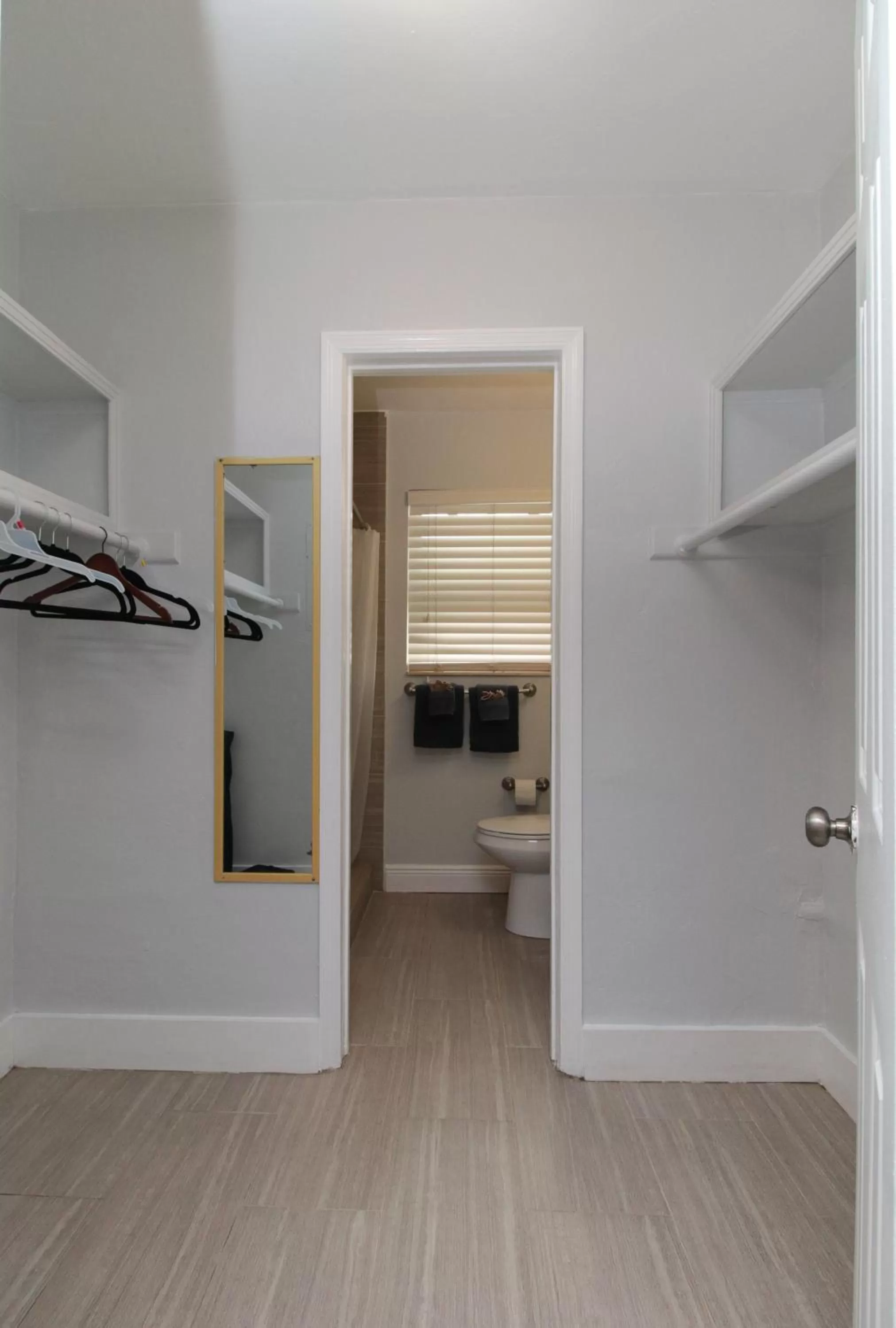 Other in The Dolphin Hollywood