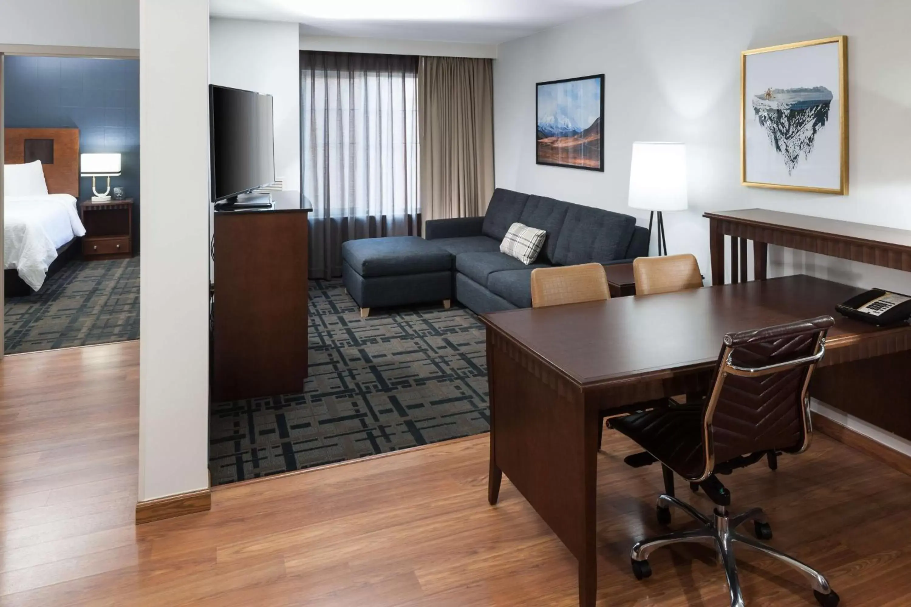 Living room, Seating Area in Embassy Suites Anchorage