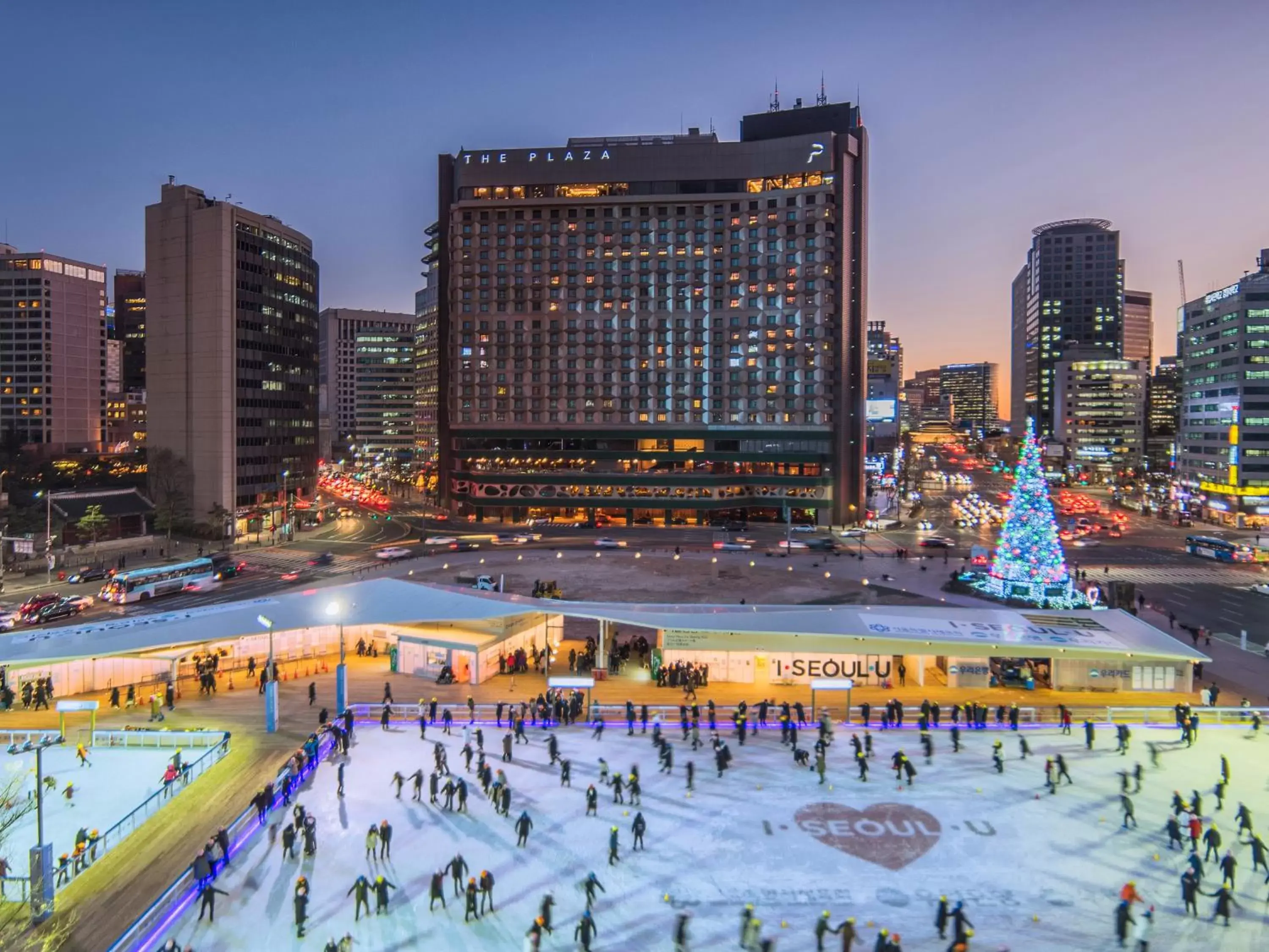 Property building, Pool View in THE PLAZA Seoul, Autograph Collection