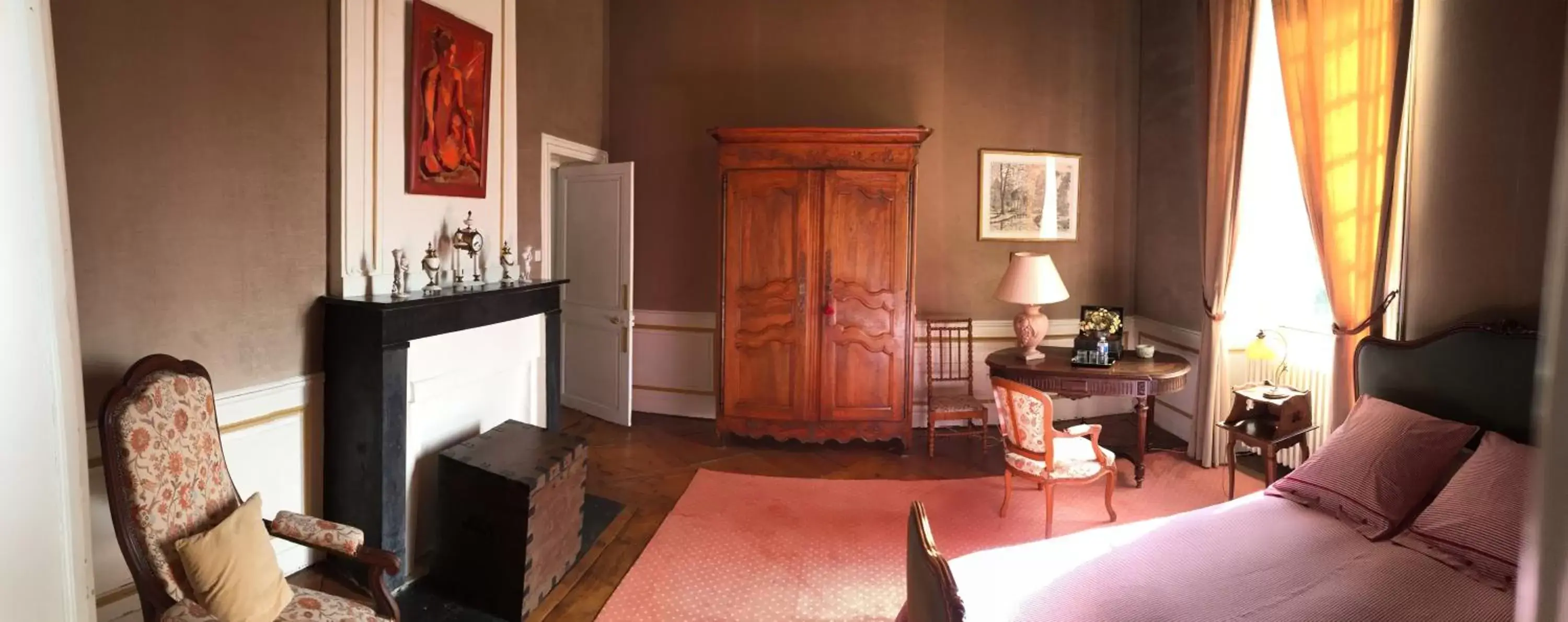 Photo of the whole room, Seating Area in Le Château d'Asnières en Bessin