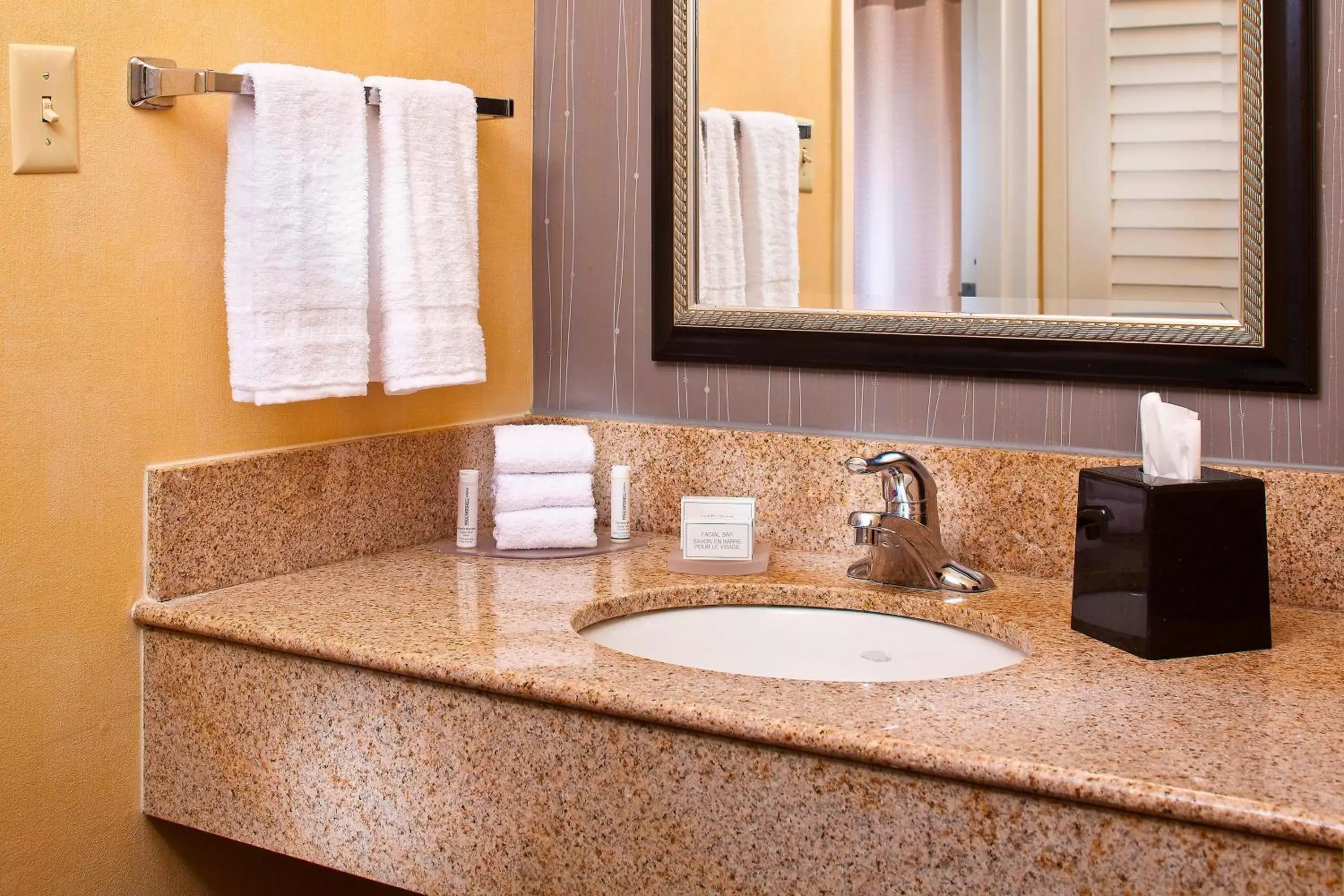 Bathroom in Courtyard by Marriott Huntsville University Drive