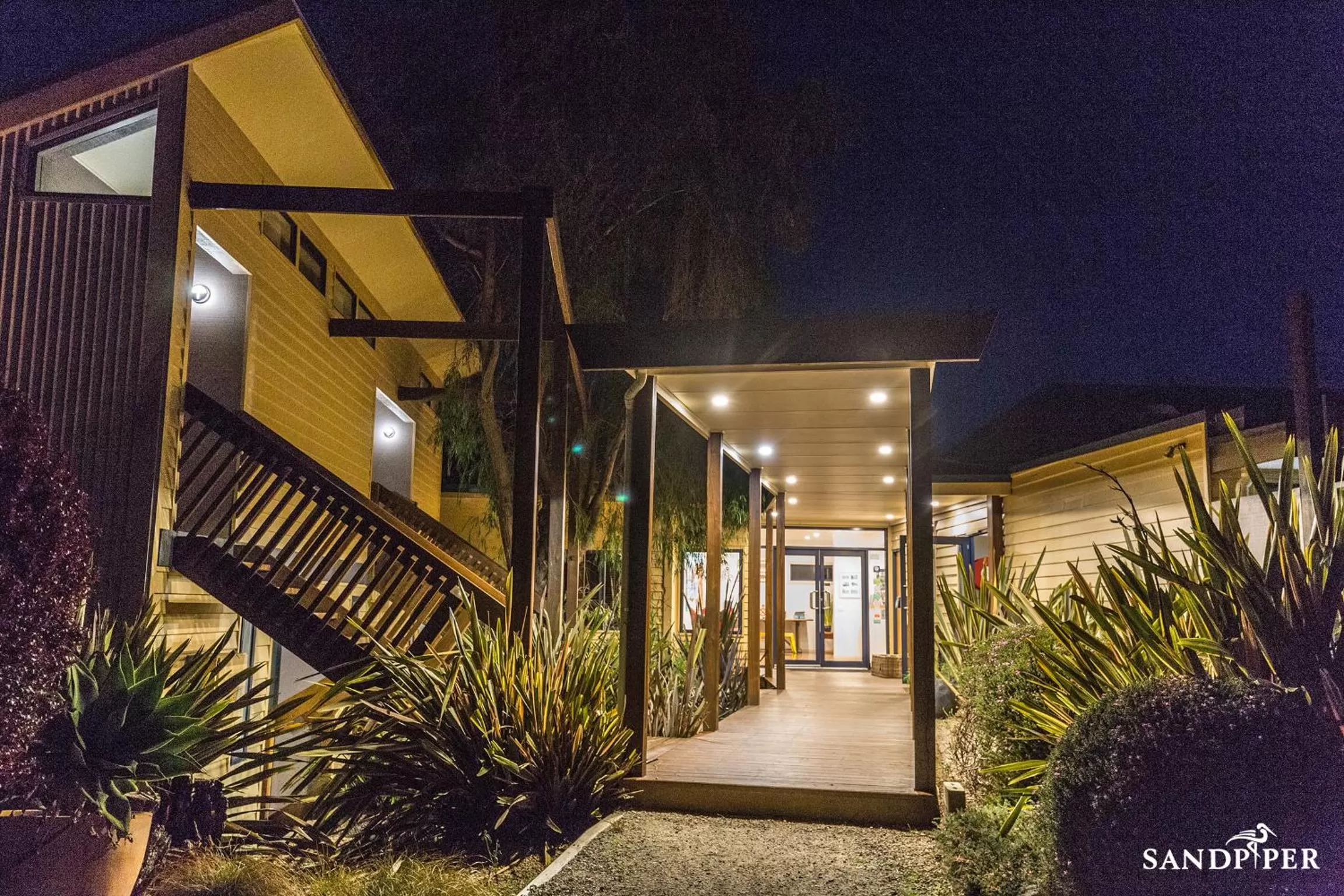 Facade/entrance in Sandpiper Motel Apollo Bay