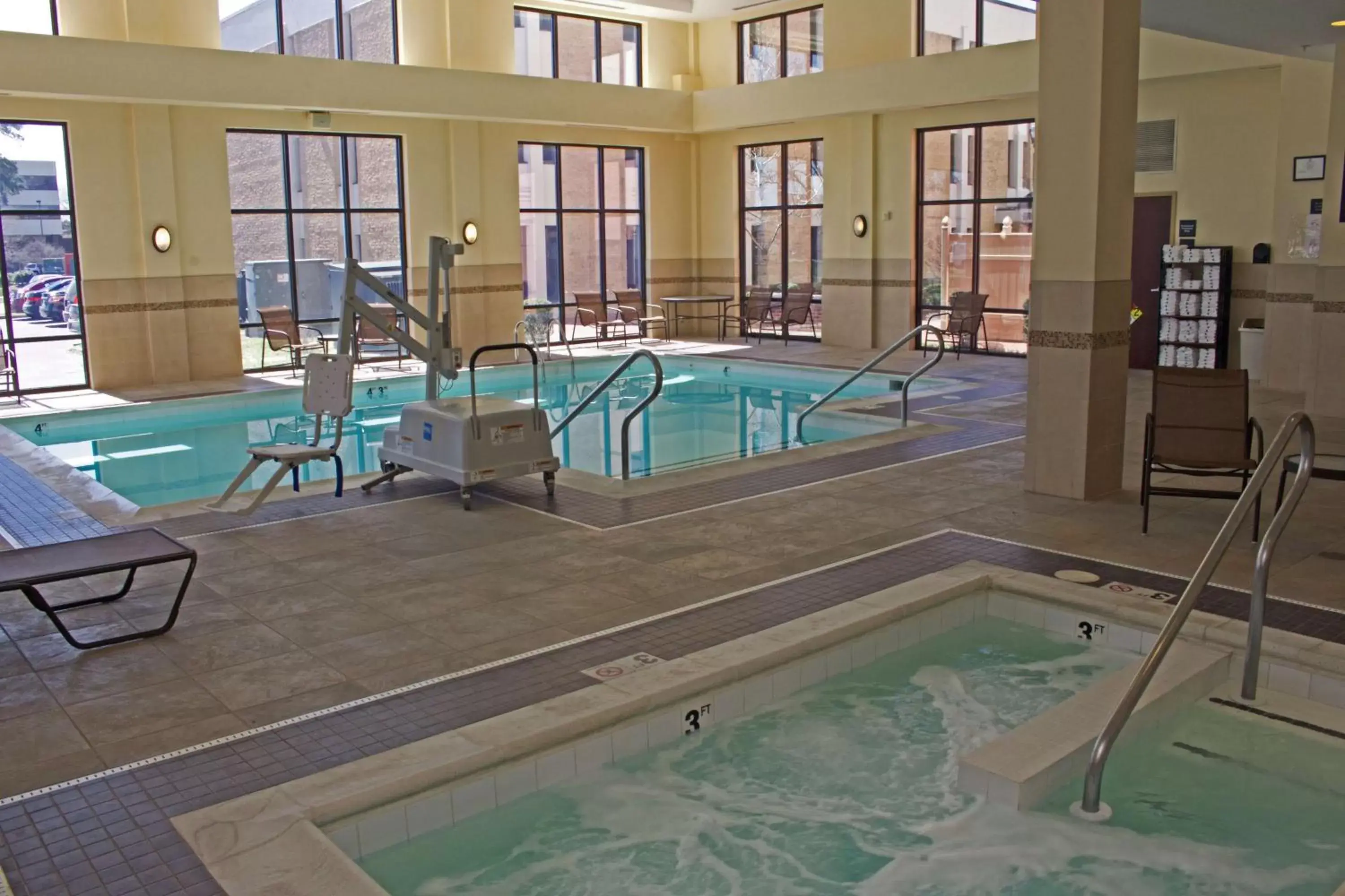 Pool view, Swimming Pool in Hampton Inn & Suites Chesapeake-Battlefield Boulevard
