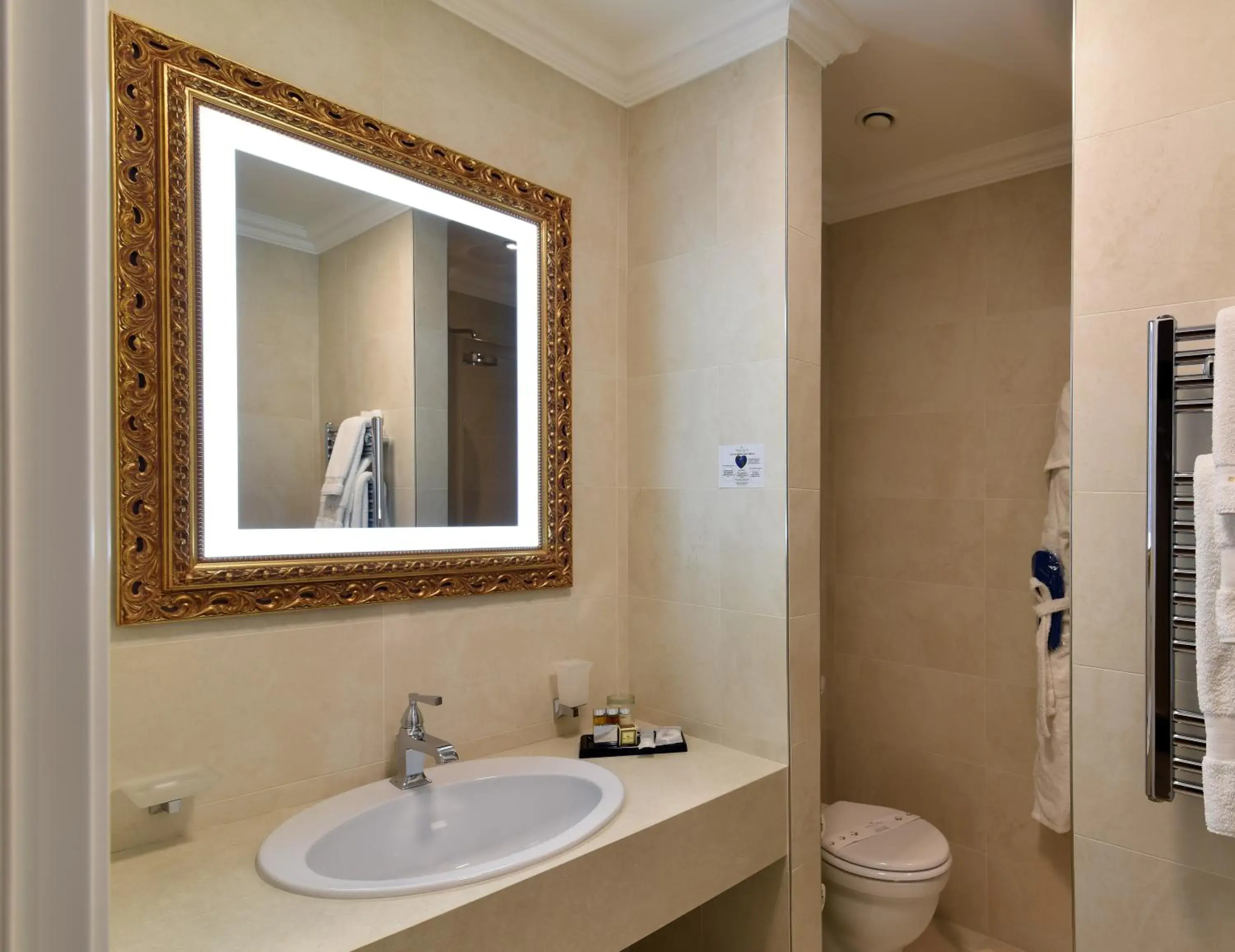 Bathroom in Grand Hotel Yerevan - Small Luxury Hotels of the World