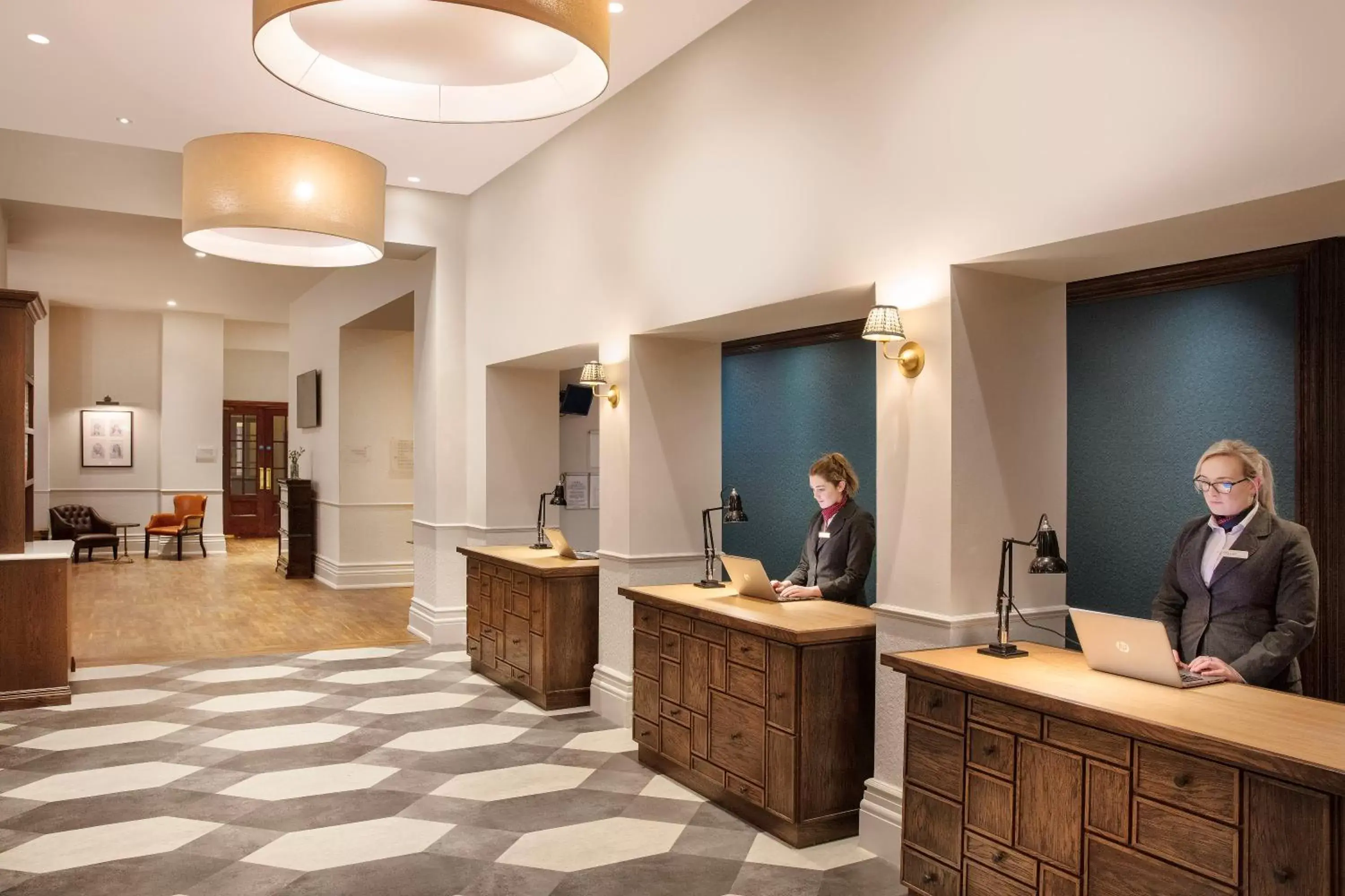 Lobby or reception, Lobby/Reception in Leonardo Hotel Cardiff - Formerly Jurys Inn