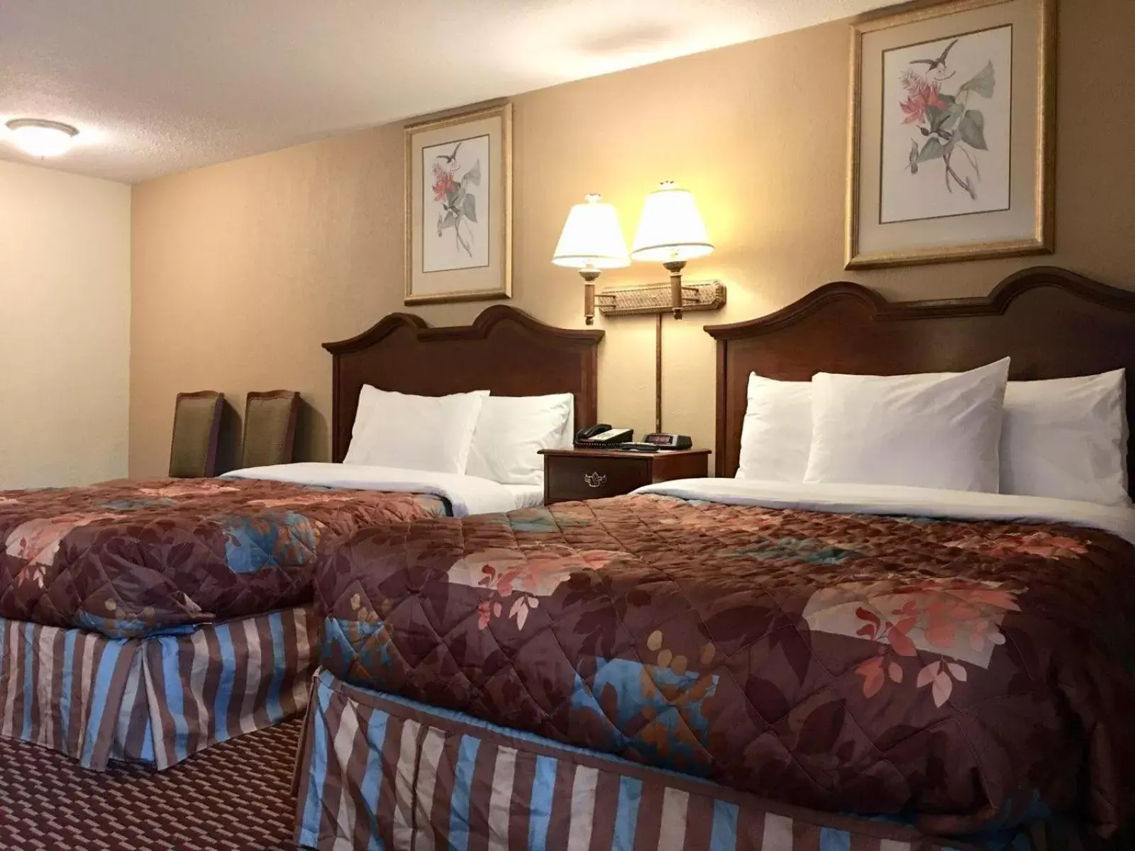 Bed in Scottish Inns Sturbridge Bed in Scottish Inns Sturbridge