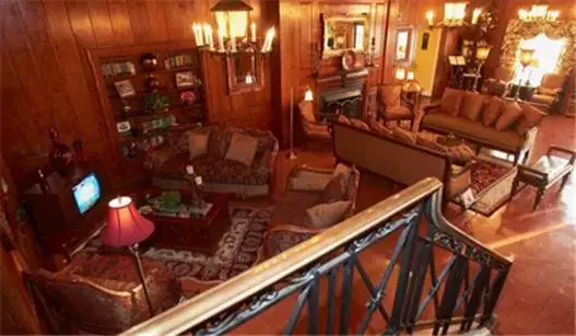 Lobby or reception, Restaurant/Places to Eat in Americas Best Value Inn Historic Clewiston Inn