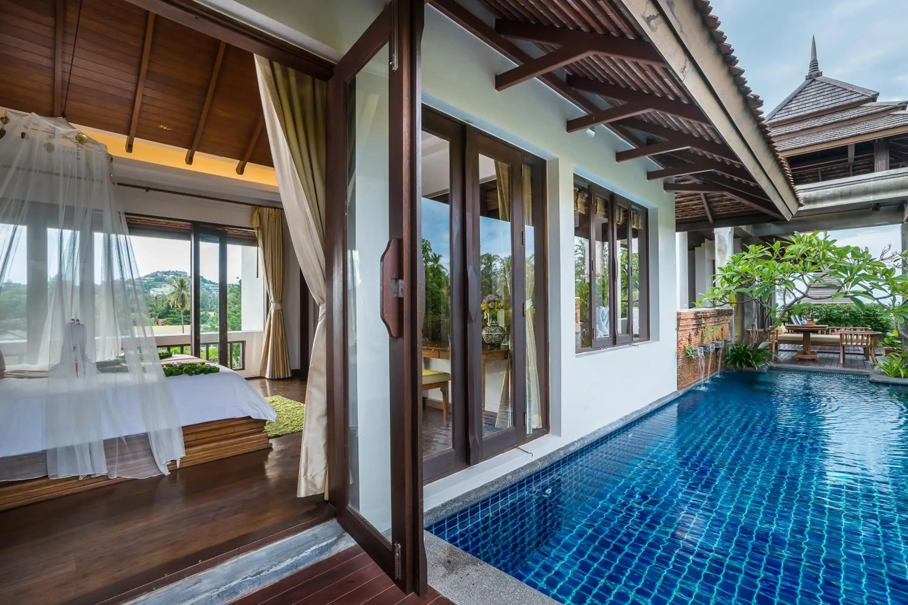 Swimming pool in Royal Muang Samui Villas - SHA Extra Plus Swimming pool in Royal Muang Samui Villas - SHA Extra Plus