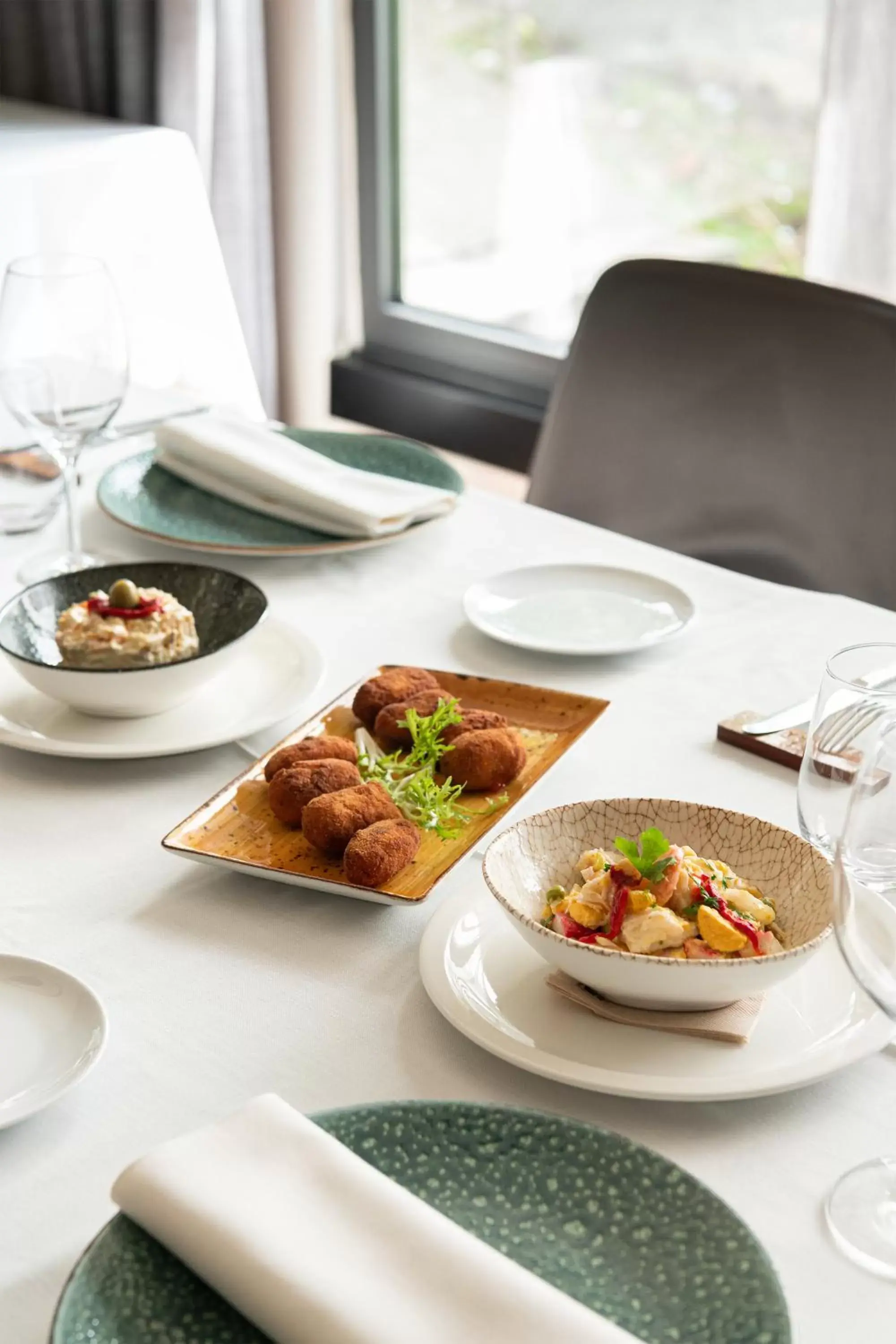 Restaurant/places to eat in Hotel Avenida Restaurant/places to eat in Hotel Avenida